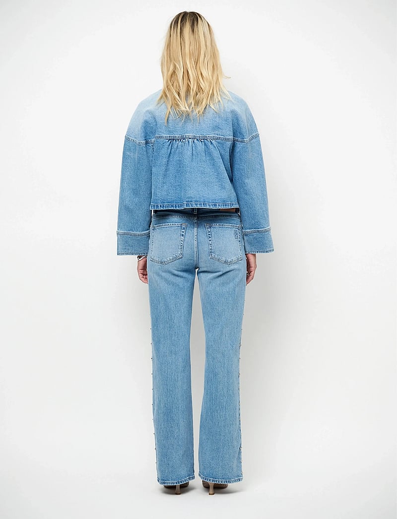 Dante6 - Dante6-Glam studded bootcut jeans - bootcut jeans - light washed blue - 4