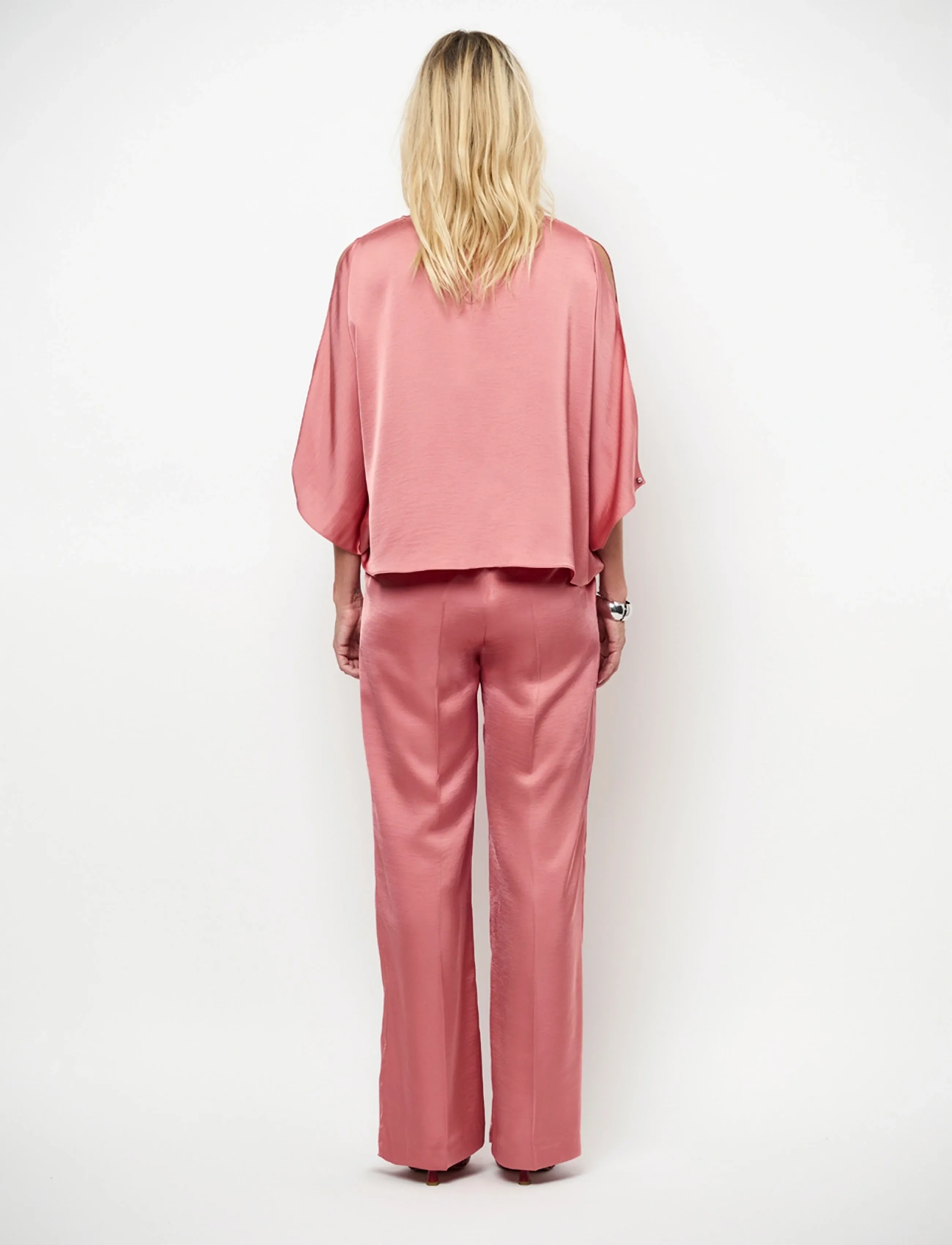 Dante6 - Dante6-Risette flowing satin top - kortærmede bluser - coral blush - 4