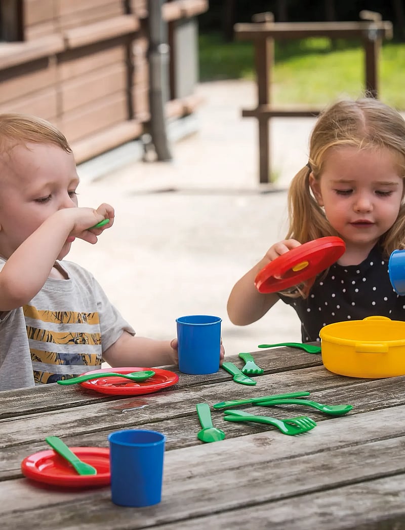 Dantoy - DINNER SET IN NET 22 PCS - tillbehör till leksakskök - red, blue, yellow, green - 0