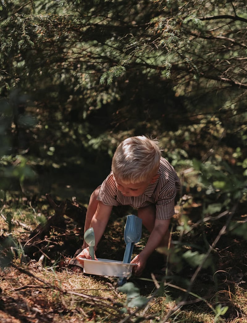 Dantoy - THORBJORN BUCKET SET GREEN - green, blue, white, grey, brown - 3