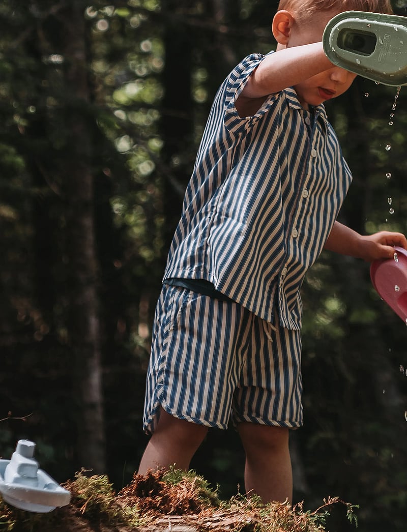 Dantoy - THORBJORN BOAT SET - Övriga vattenleksaker - green, light gray warmgray, light pink, pastel blue - 3