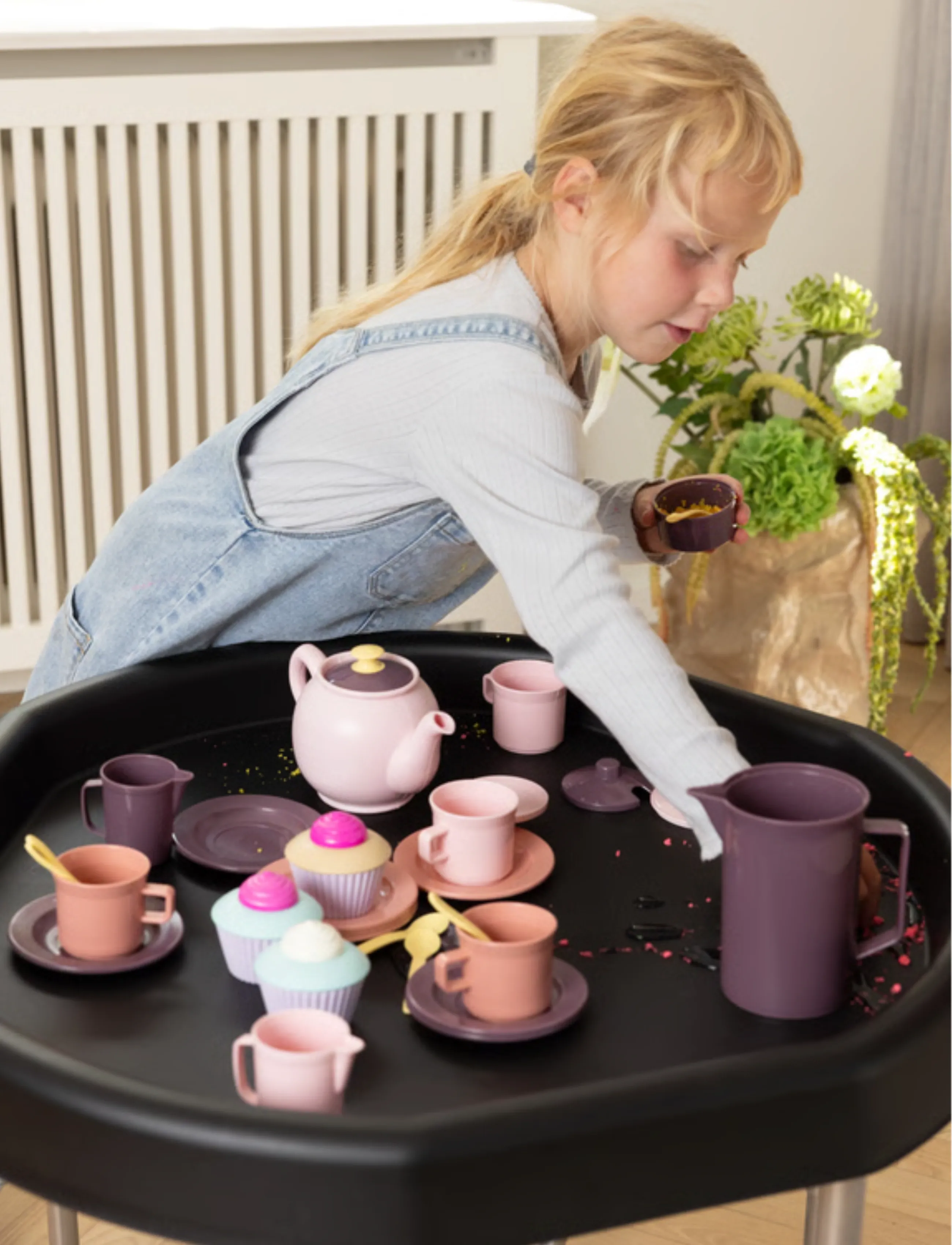Dantoy - TB DESSERT SET IN BOX - toy food & cakes - blue, pink, lilac, brown, beige - 4