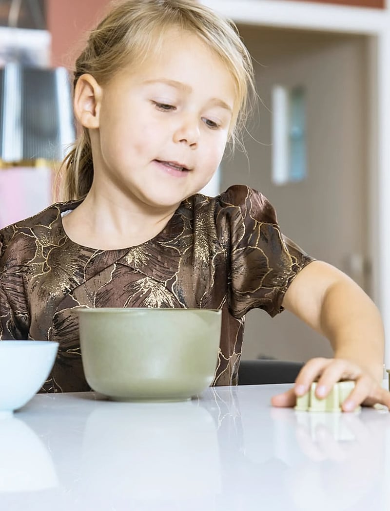 Dantoy - BIO BAKING SET IN GIFT BOX - toy kitchen accessories - army-green, dusty-orange, dusty-brown, dusty-blue - 3