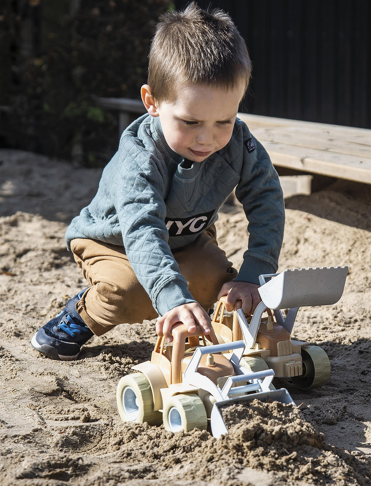 Dantoy - BIO TRACTOR IN GIFT BOX - julegaver under 300kr - dusty-blue, army-green, dusty-orange - 2