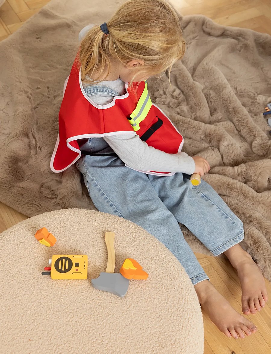 Dantoy - FIREFIGHTER PLAY SET WOOD IN GIFTBOX 10 PCS - kostüme - mixed colours - 3