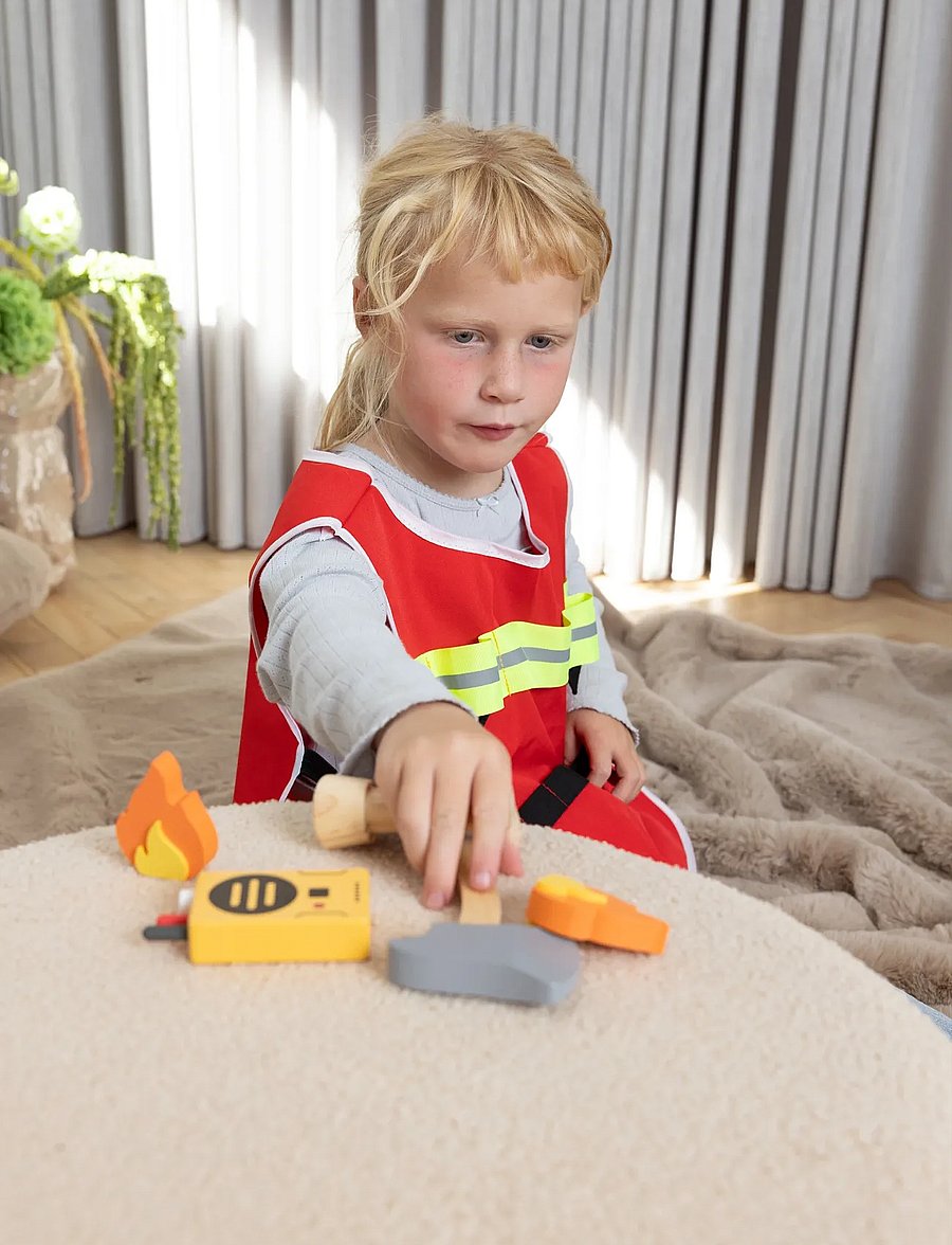 Dantoy - FIREFIGHTER PLAY SET WOOD IN GIFTBOX 10 PCS - kostüme - mixed colours - 4