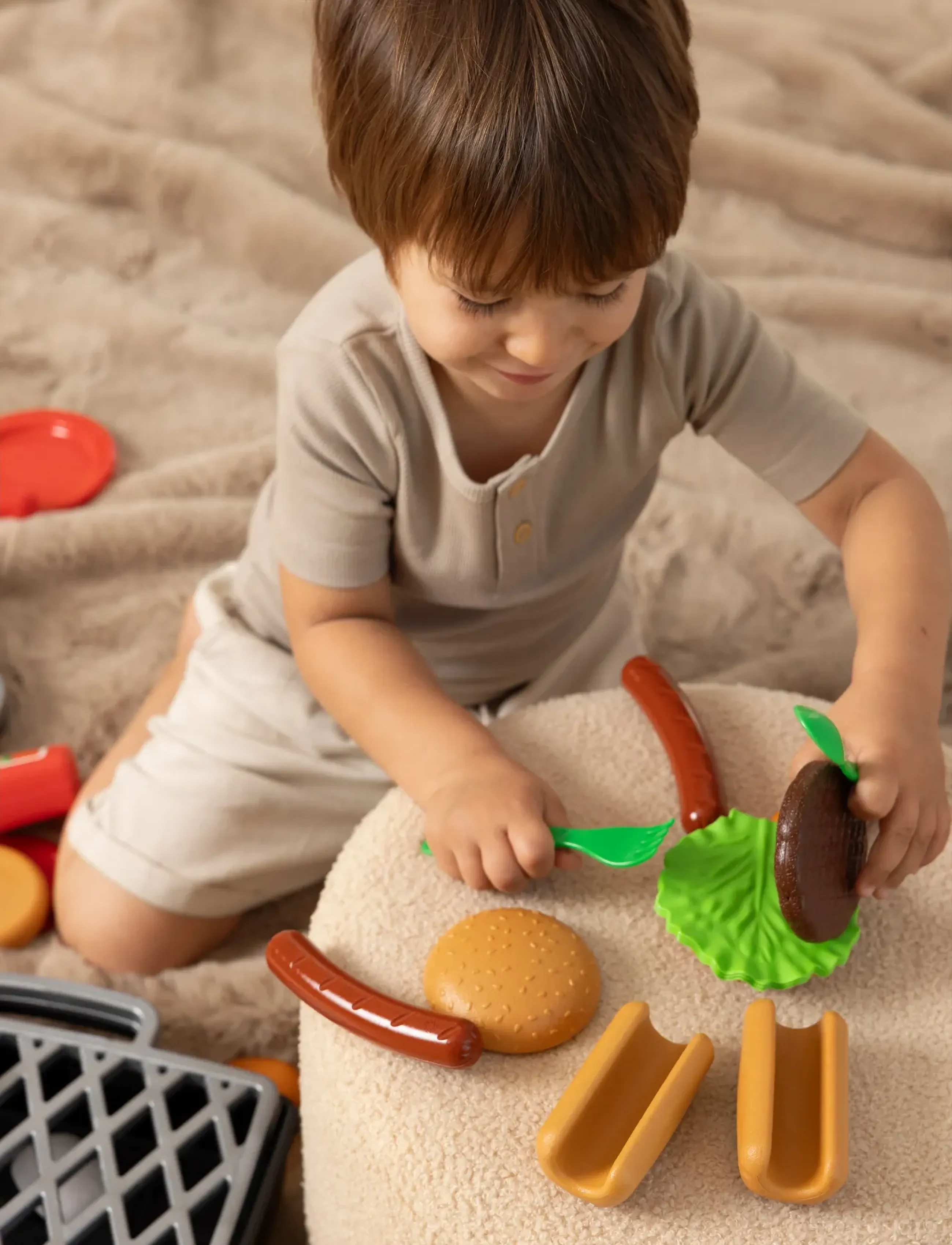 Dantoy - BBQ PLAYFOOD-56 PCS CTN. - leikfangamatur & kökur - red, brown, yellow, green, white - 2