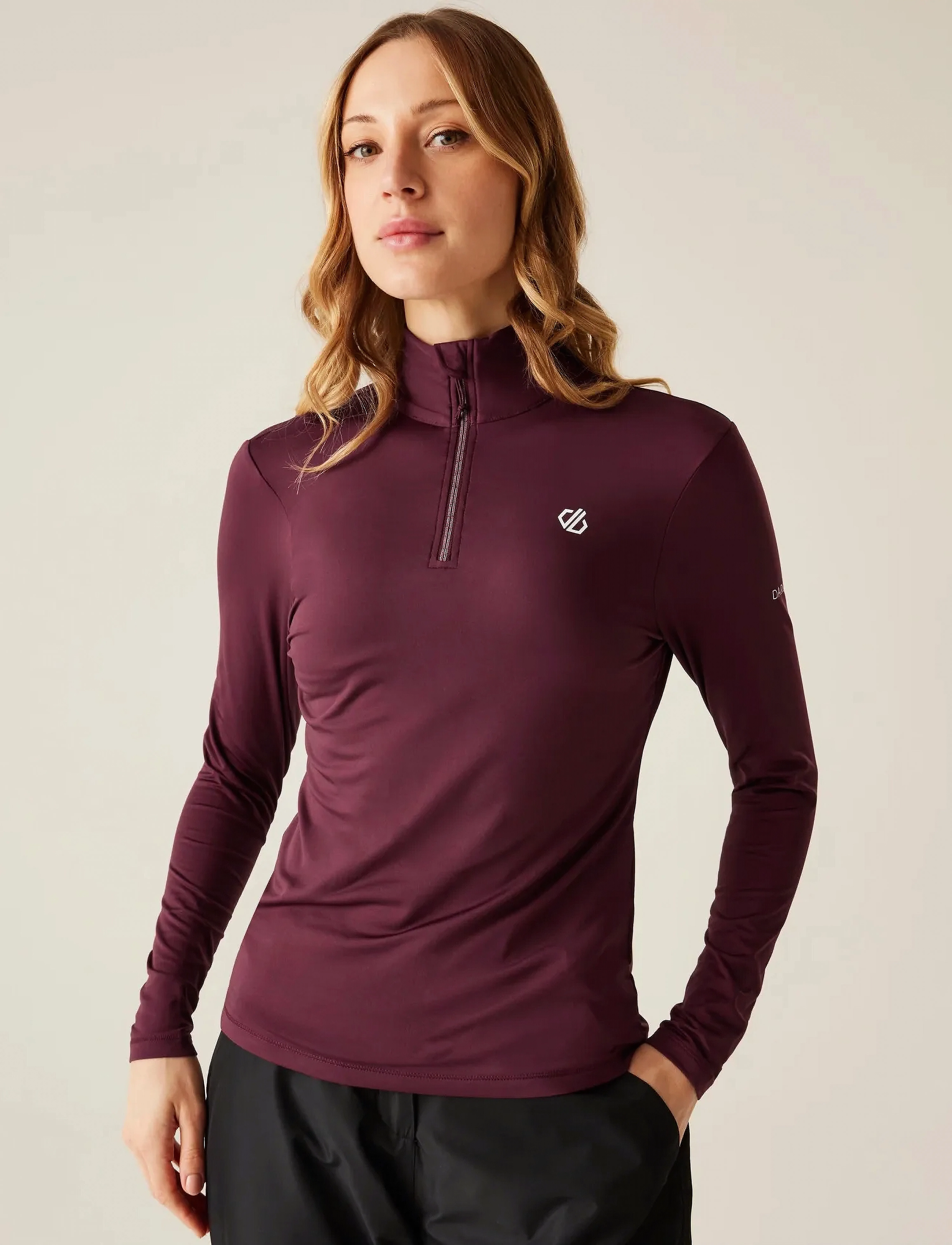 Dare2b Lowline Ii Core Stretch, XS, Sport Clothing, Burgunderrot - Fleeces & Midlayers, Frauen