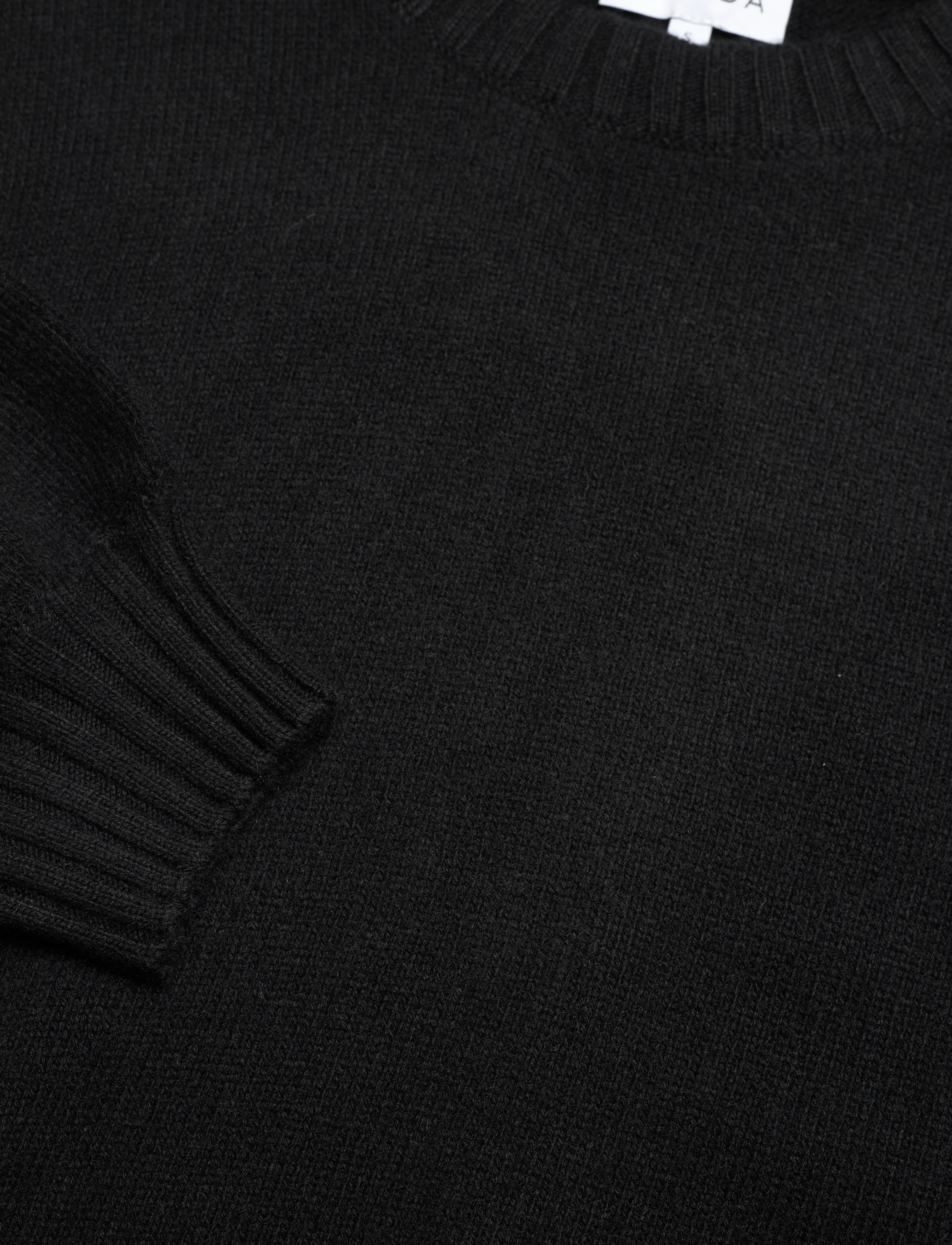 Davida Cashmere - Quarter Balloon Sleeve Sweater - black - 2