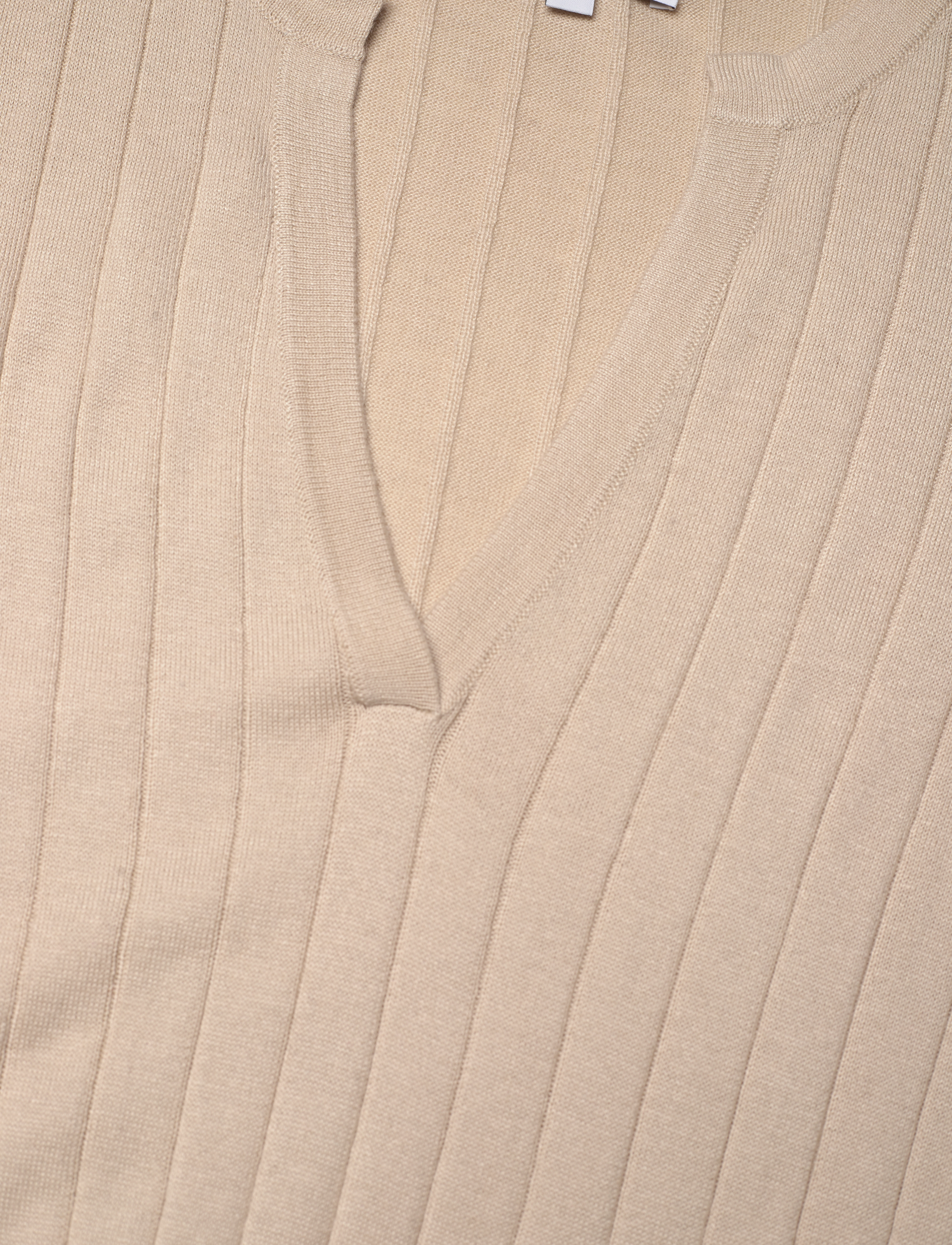 Davida Cashmere - Fine Knit Cap Sleeve Dress - sand stone - 3