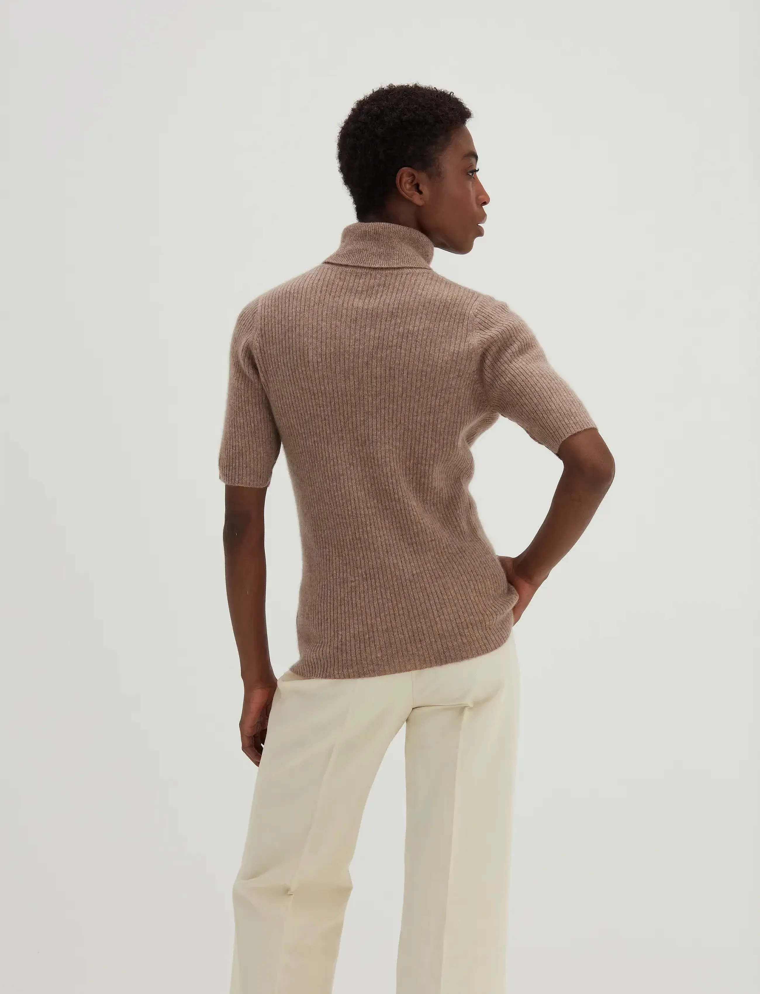 Davida Cashmere - Turtleneck Rib T-shirt - rullekraver - mink - 4
