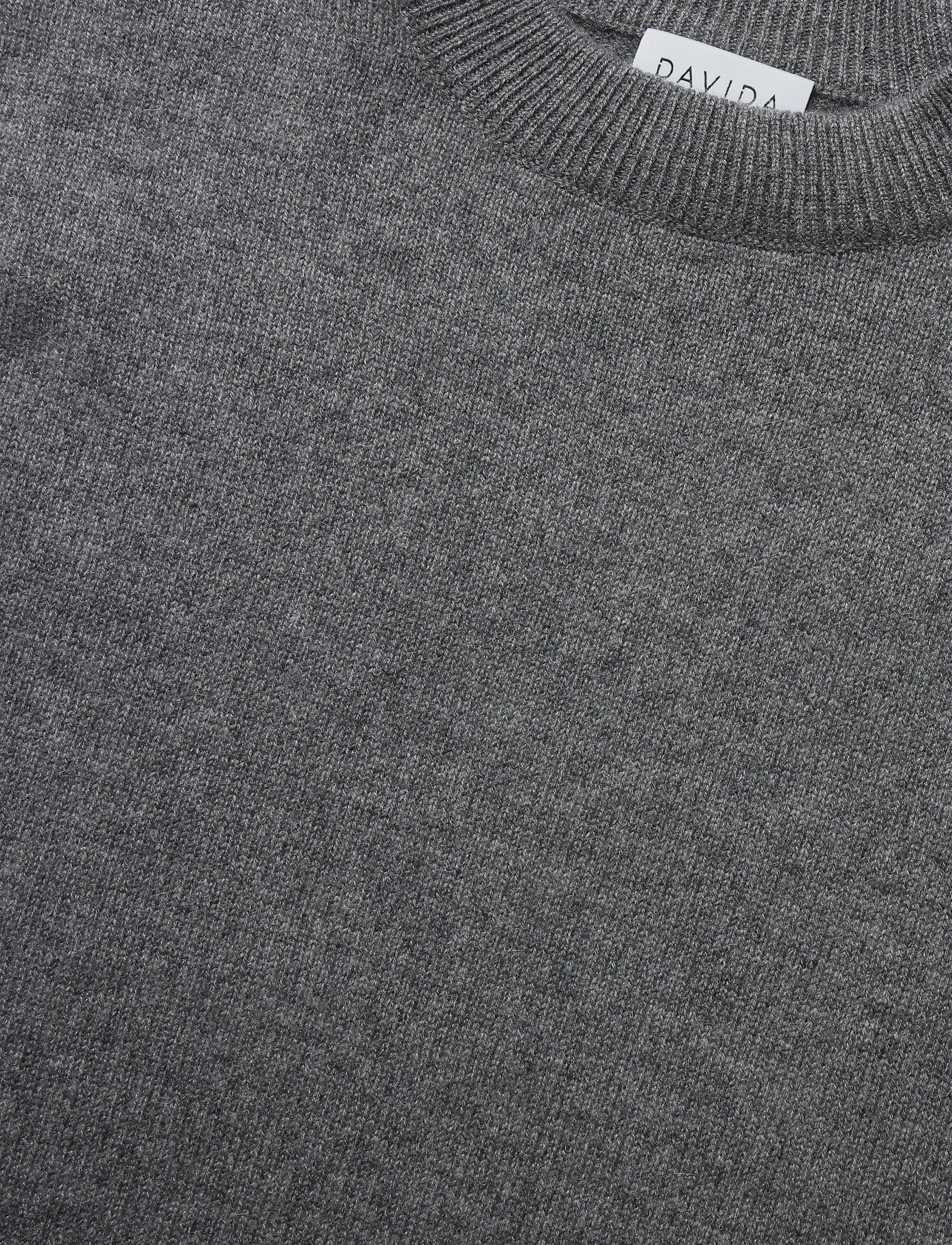 Davida Cashmere - boxy o-neck sweater - cashmere - dark grey - 2