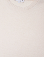 Davida Cashmere - Cap Sleeve T-shirt - swetry - white - 2