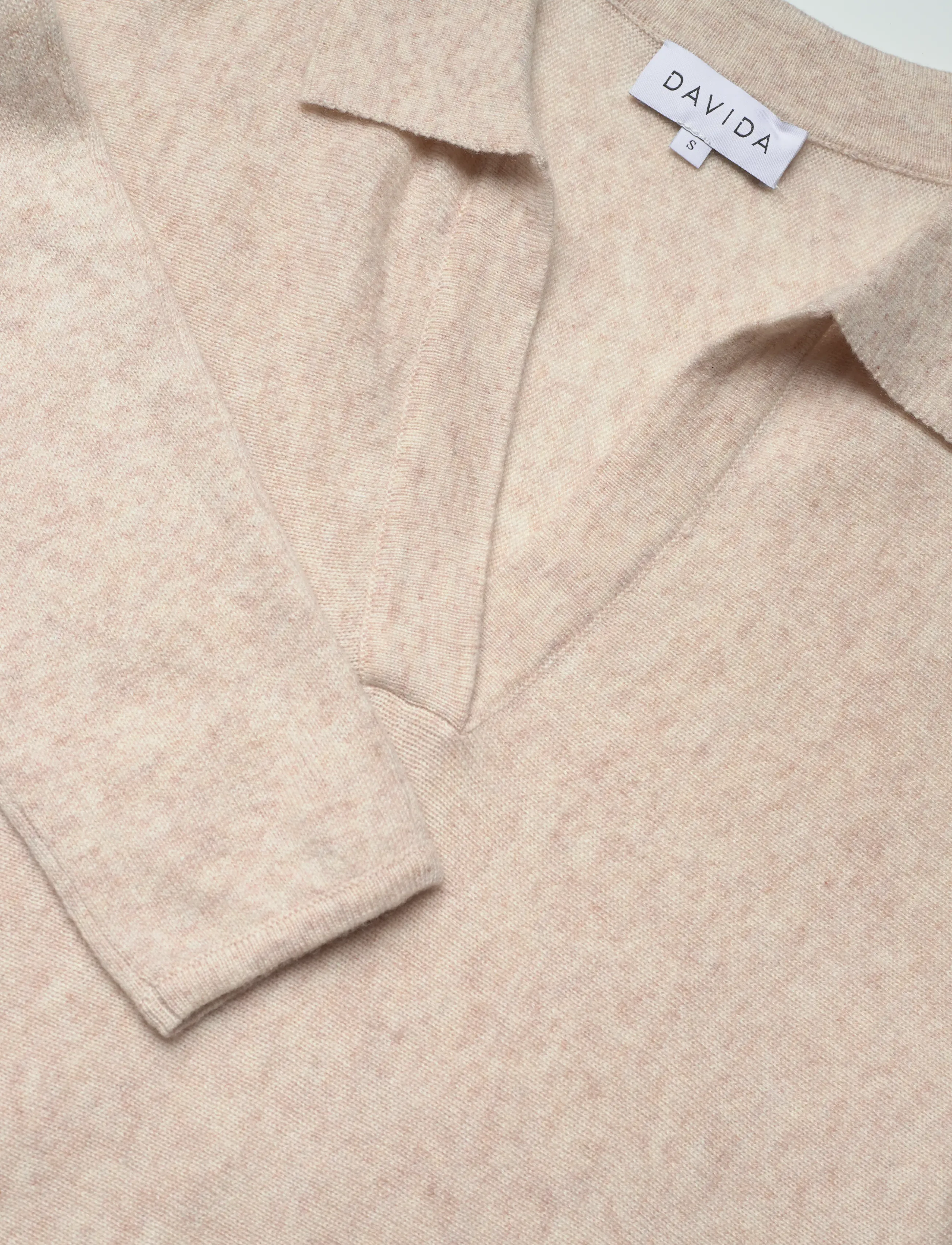 Davida Cashmere - Curved Open Collar - pullover - light beige - 5