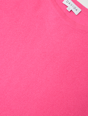 Davida Cashmere - Curved Sweater Loose Tension - strikkegensere - candy pink - 2