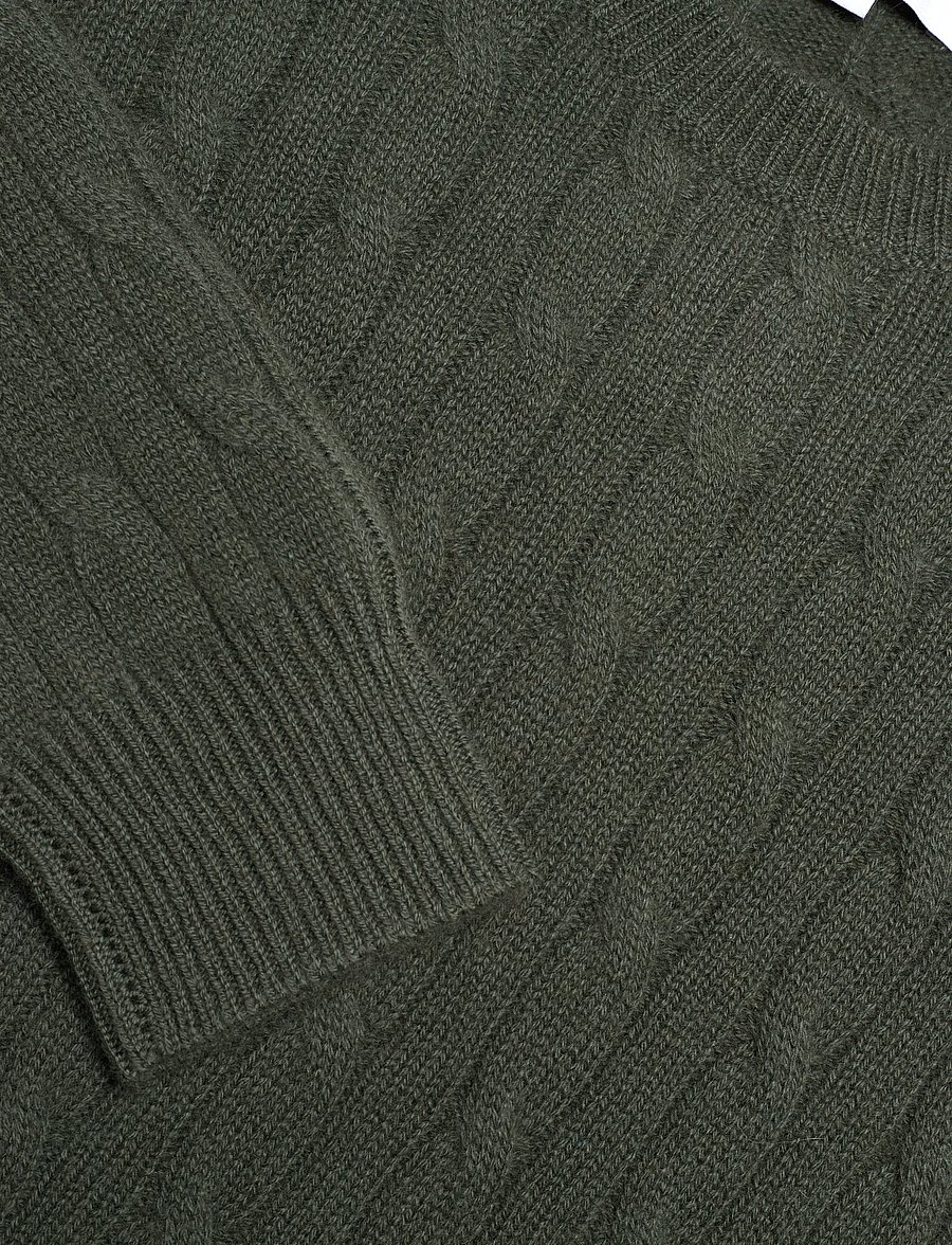 Davida Cashmere - O-Neck Cable Sweater - kašmiir - army green - 2