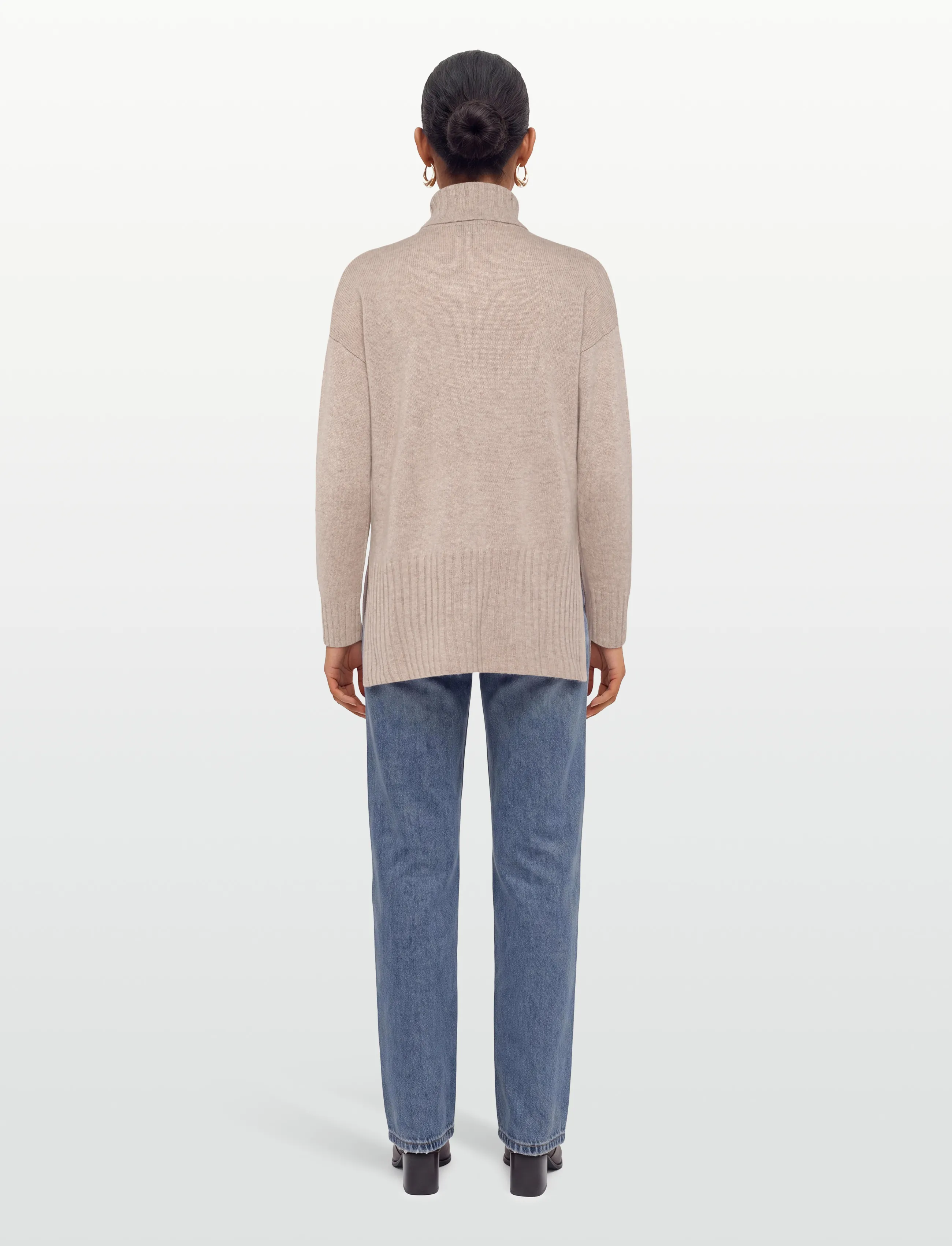 Davida Cashmere - Turtleneck Oversized Slits - rollkragenpullover - sand - 4
