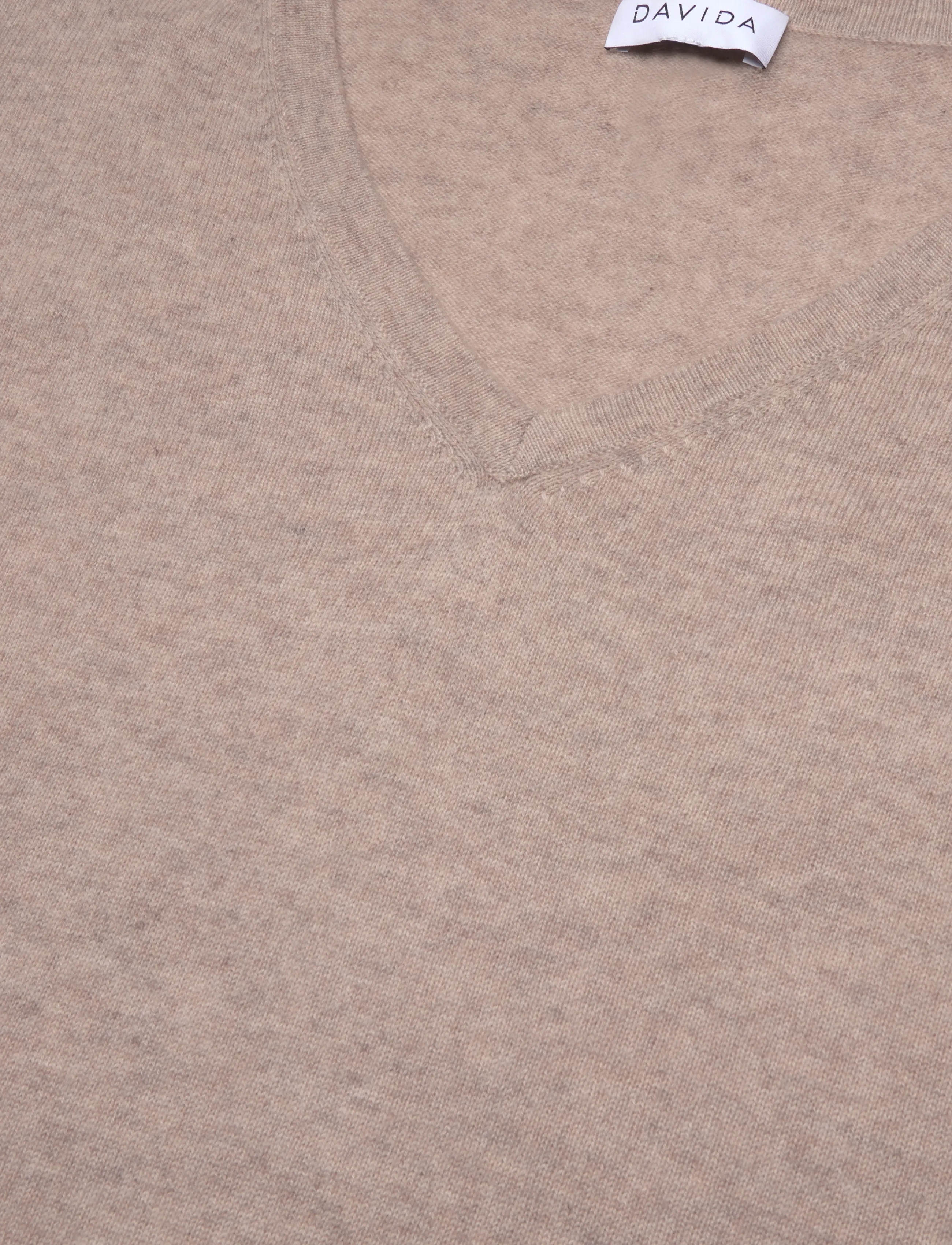 Davida Cashmere - V-Neck Oversized Short Sleeve Sweater - cashmere - sand - 2