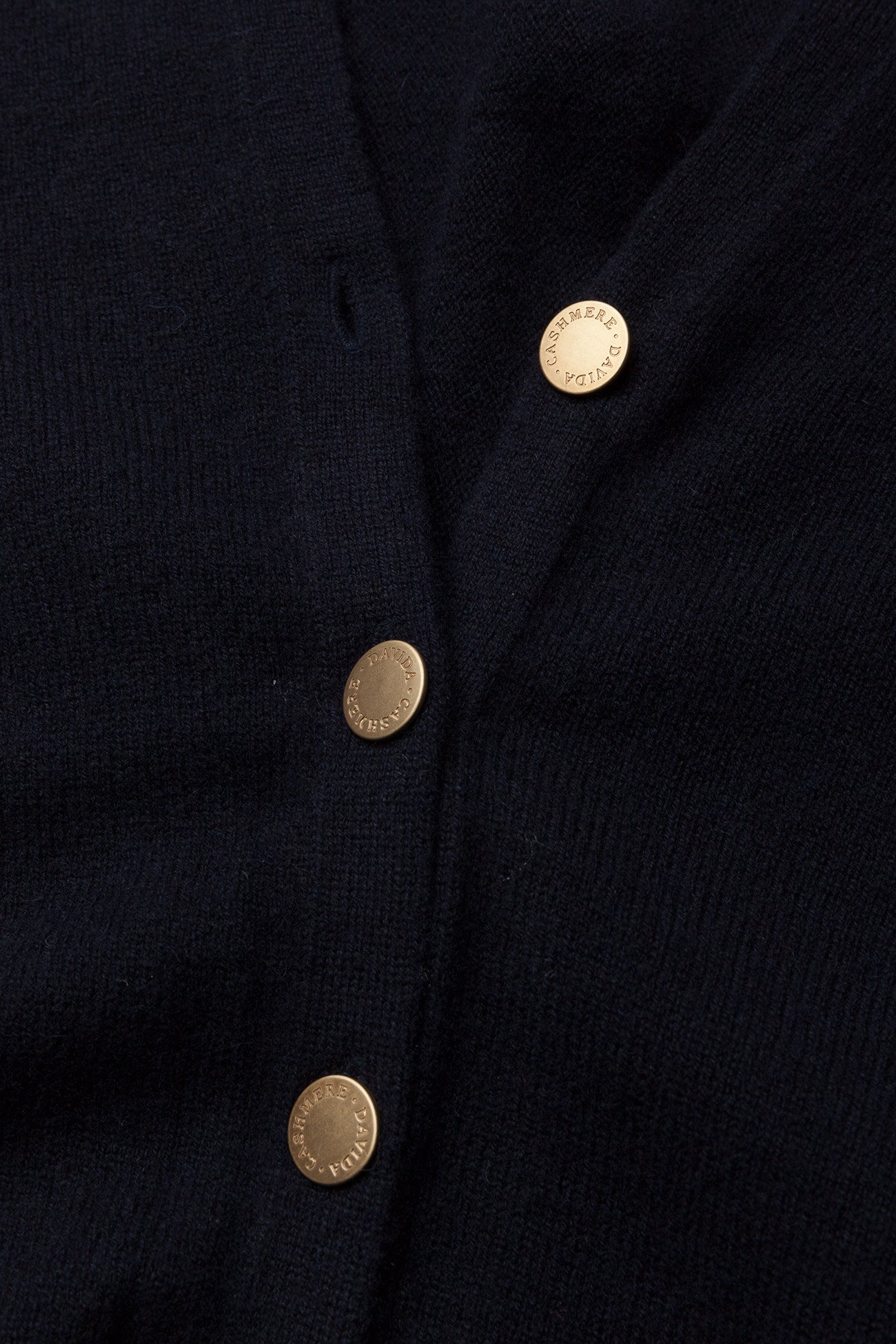 Davida Cashmere - Poncho Gold Buttons - ponchoer og kapper - navy - 3