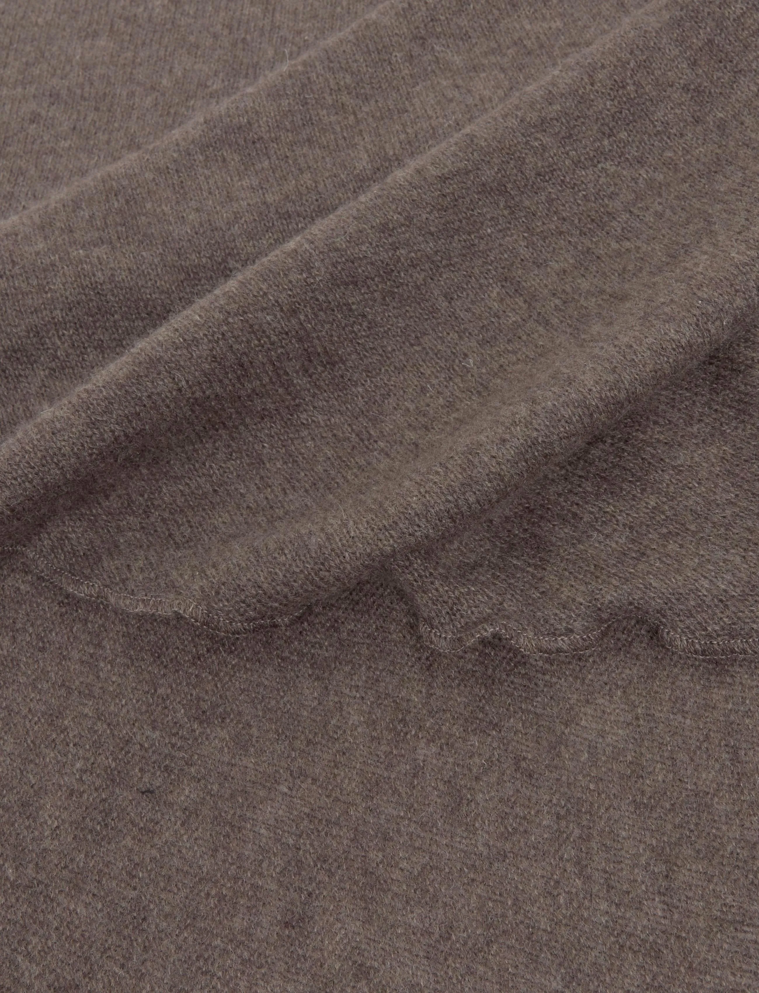 Davida Cashmere - triangle scarf - kaschmir - cacao - 2