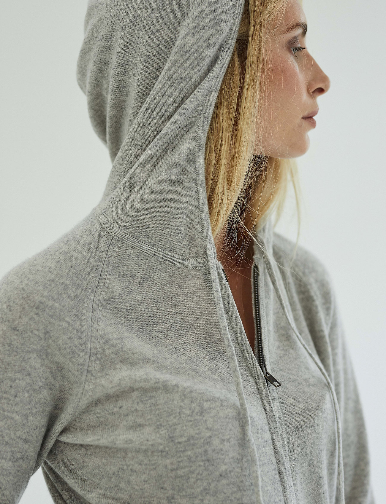 Davida Cashmere - Hoodie - sweatshirts & hoodies - light grey - 0