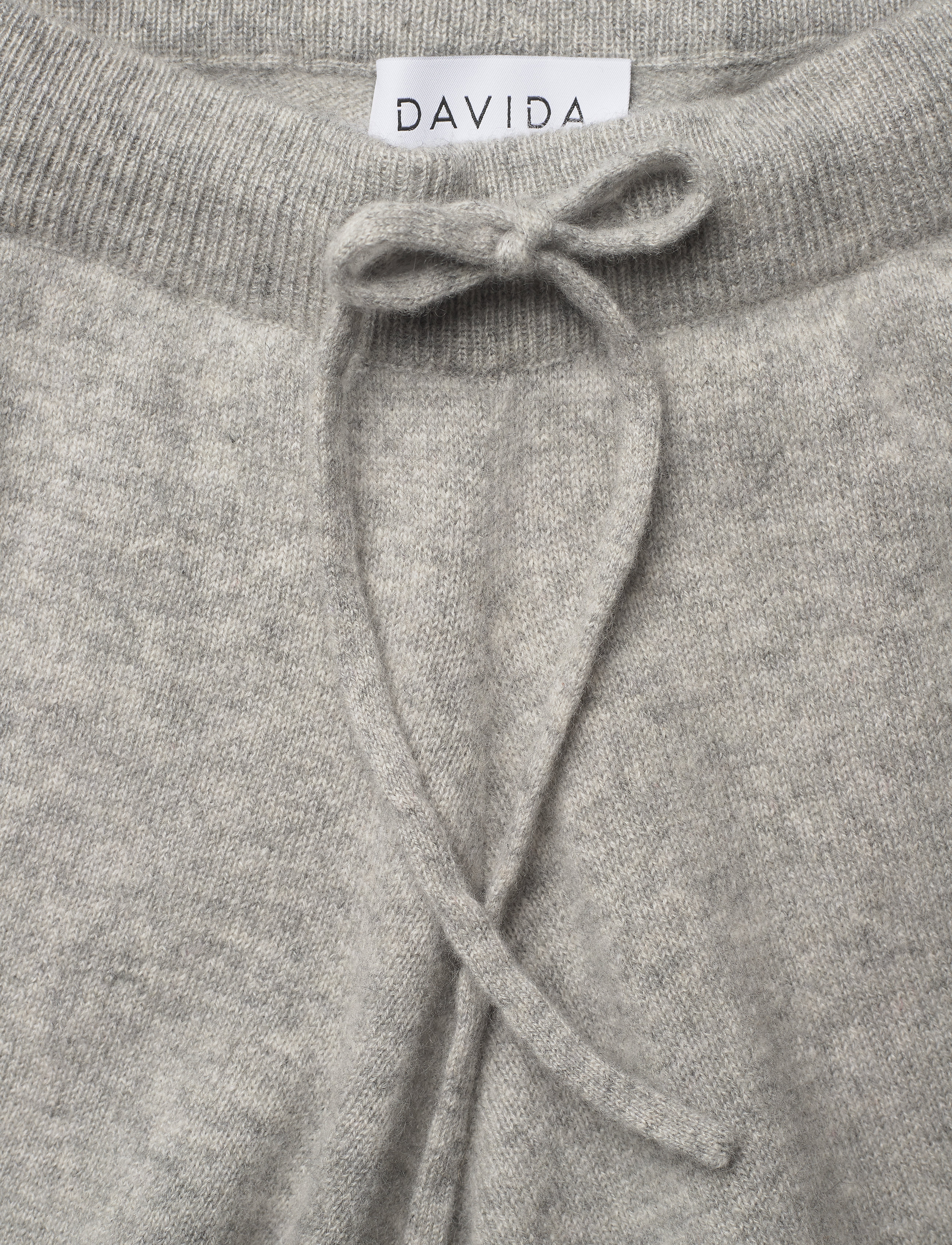 Davida Cashmere - Shorts - light grey - 3