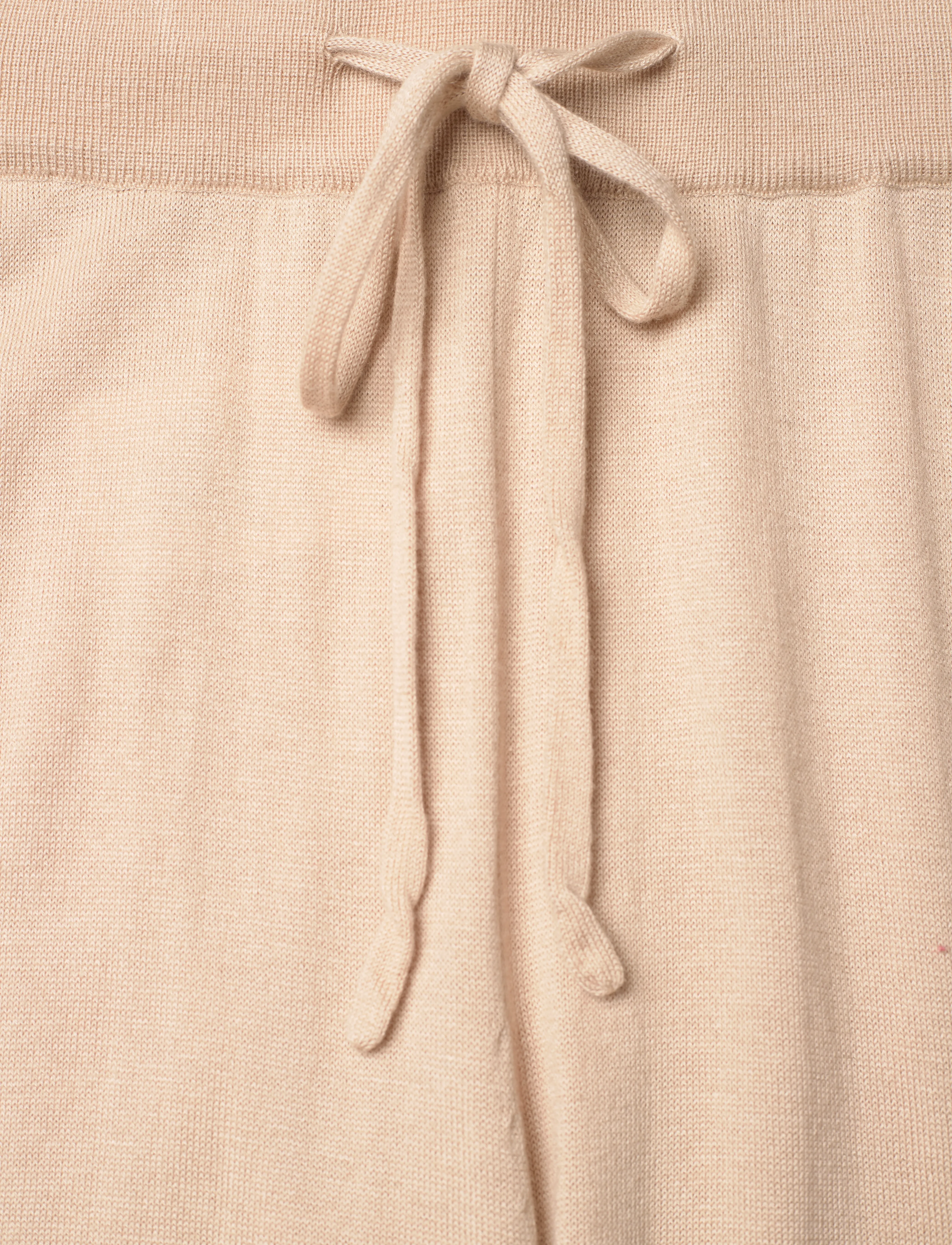 Davida Cashmere - Fine Knit Flared Pants - sand stone - 2