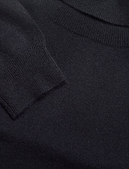Davida Cashmere - Man Rib Turtleneck - basic knitwear - navy - 2