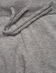 Davida Cashmere - Man Pants Pockets - joggingbyxor - light grey - 4