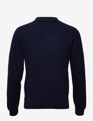 Davida Cashmere - Man Open Collar Sweater - kootud polosärgid - navy - 1