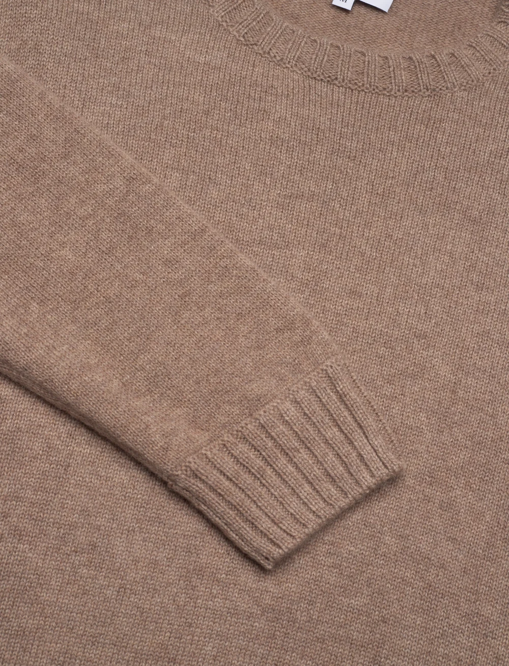 Davida Cashmere Man Chunky O-neck Sweater – knitted round Davida Cashmere Man Chunky O-neck Sweater – knitted round