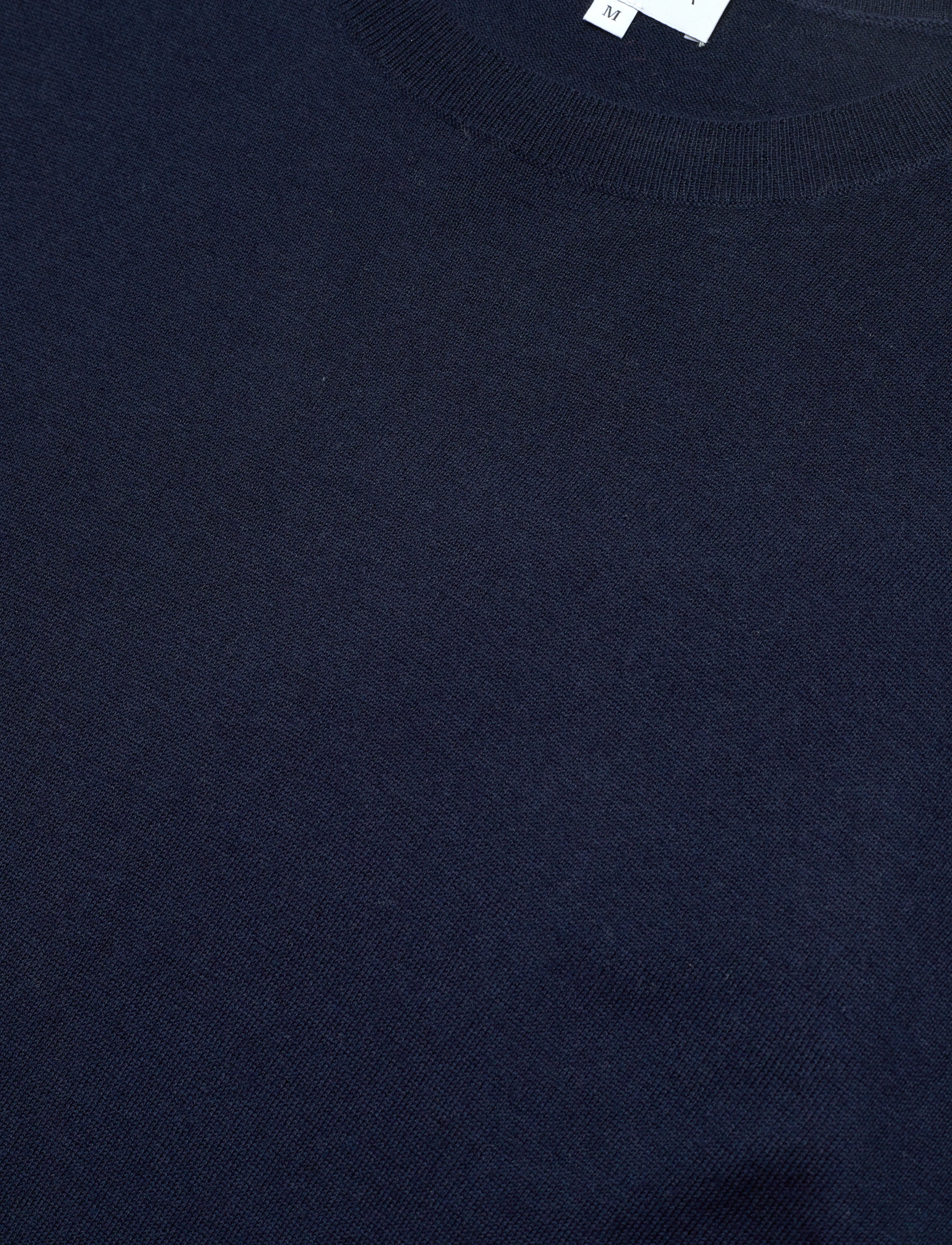Davida Cashmere - Man Fine Knit T-shirt - kortærmede t-shirts - navy - 4