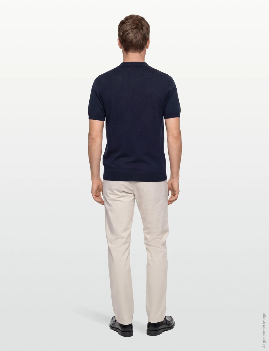 Davida Cashmere - Man Fine Knit Open Collar T-shirt - stickade pikéer - navy - 4
