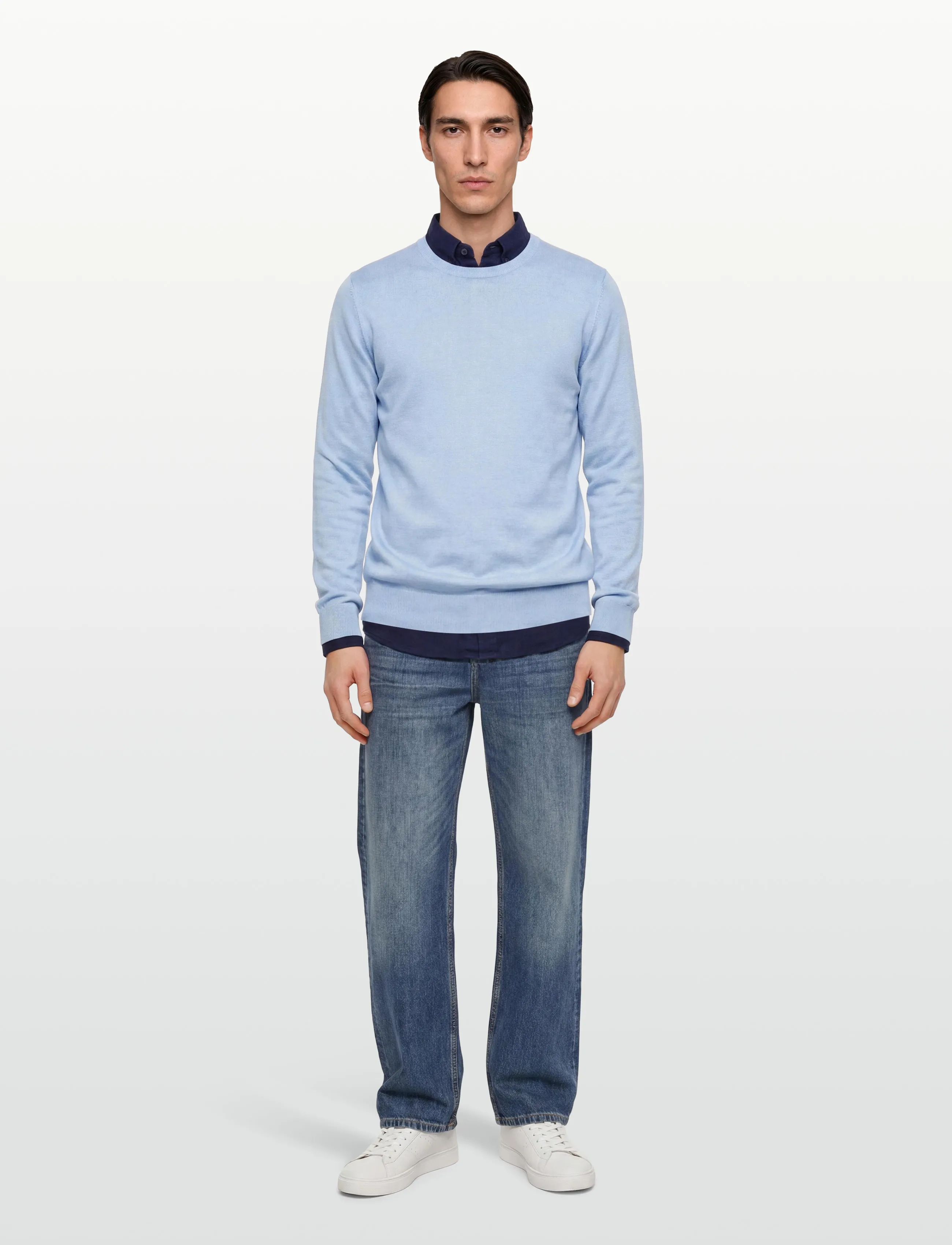 Davida Cashmere - Man Fine Knit O-neck Sweater - rund hals - blue fug - 0