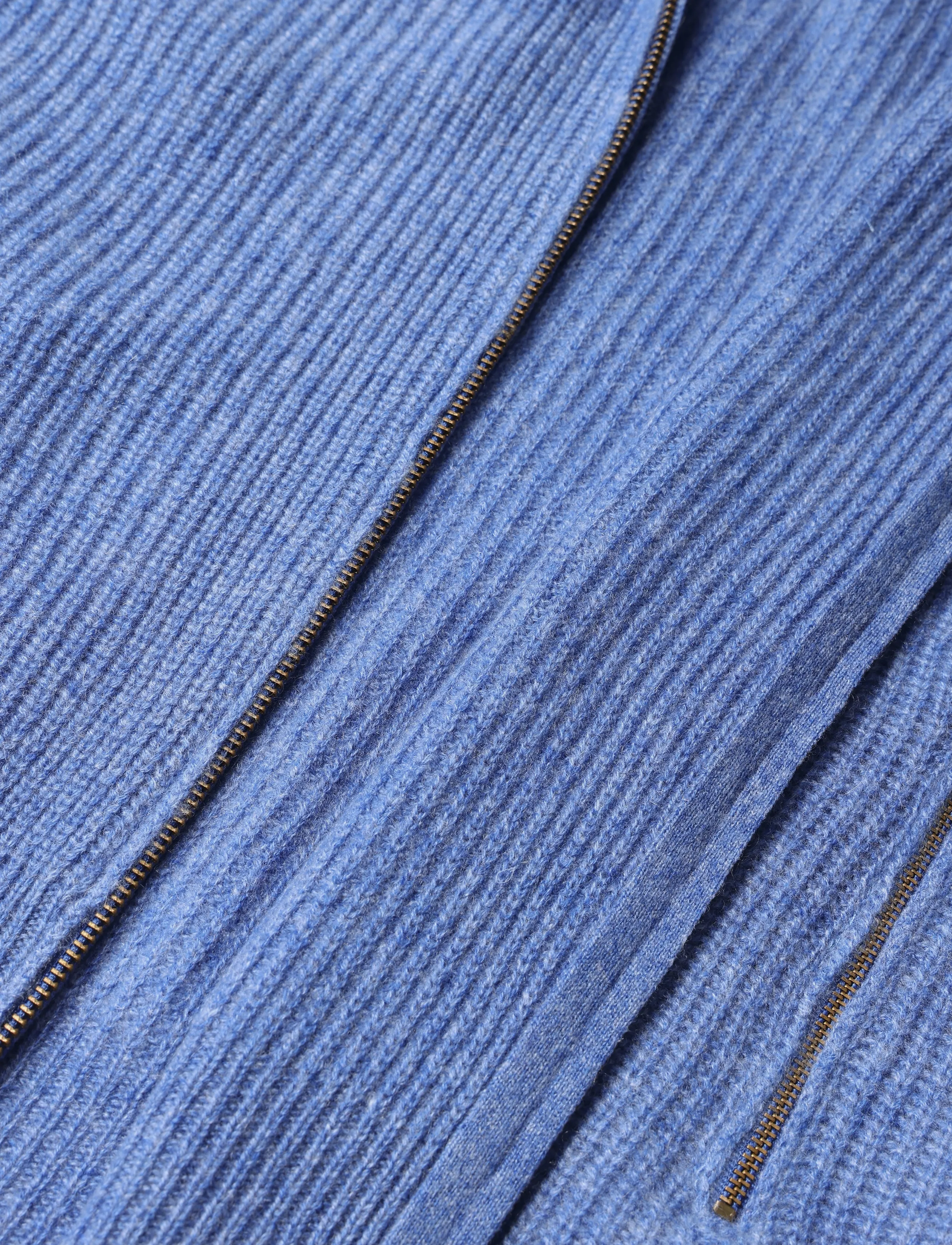 Davida Cashmere - Man Zip Pockets Vest - ocean blue - 4