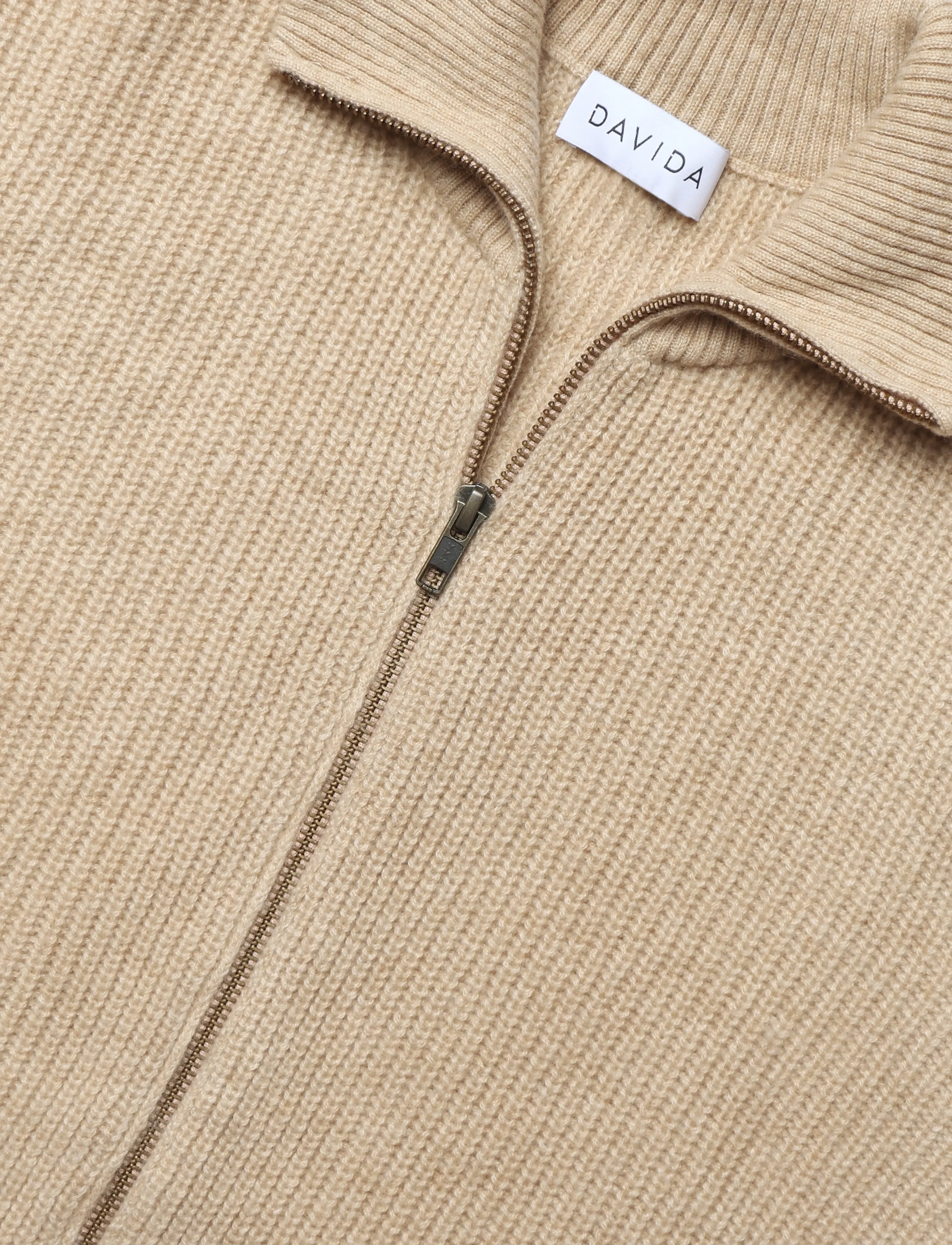 Davida Cashmere - Man Zip Pockets Vest - knitted vests - wheat - 2