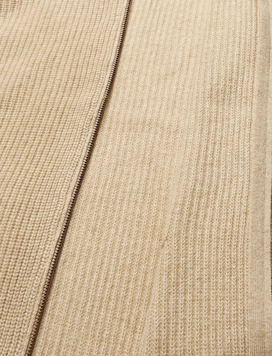 Davida Cashmere - Man Zip Pockets Vest - knitted vests - wheat - 4