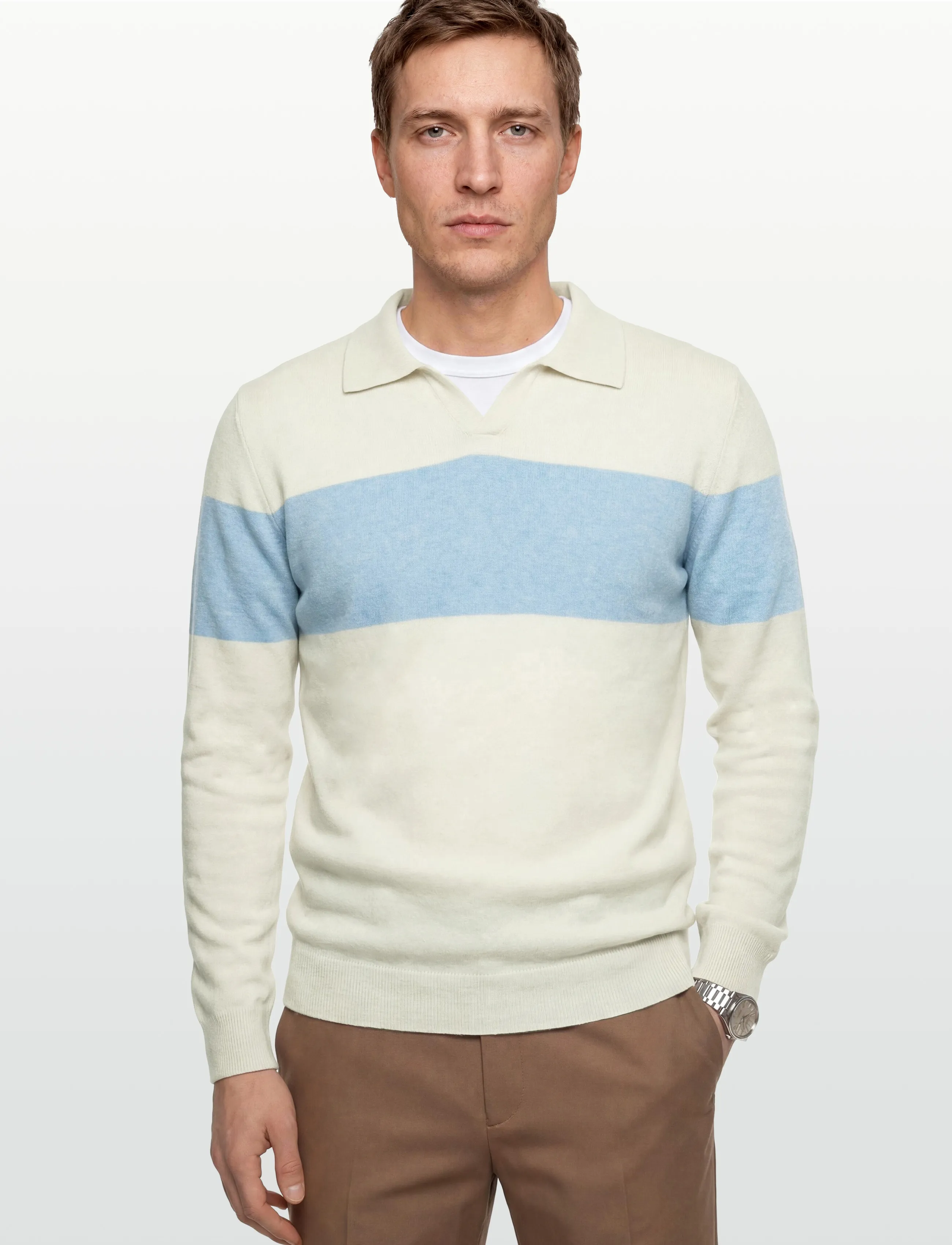 Man Open Collar One Stripe 2