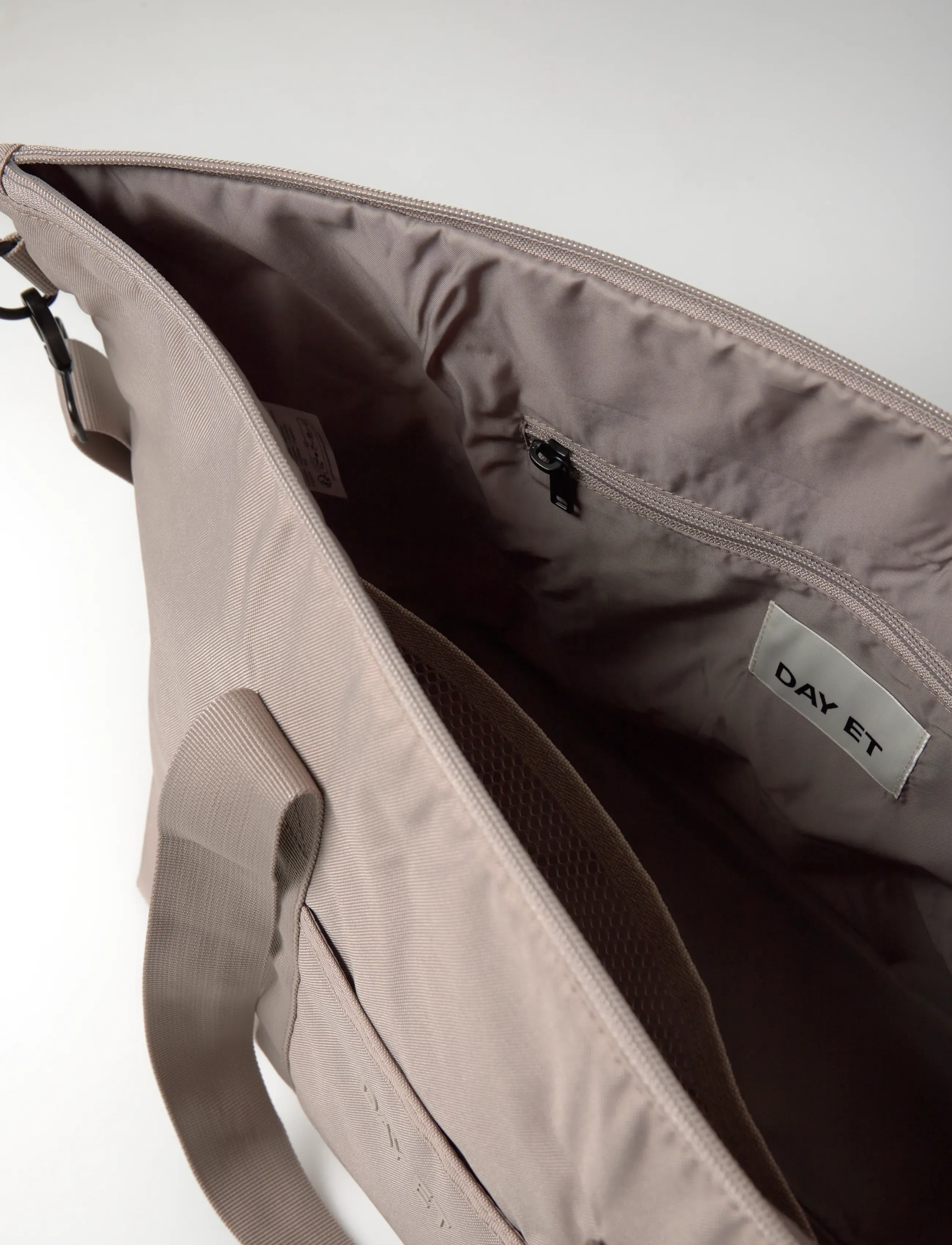 DAY ET - Day RE-S Tonal Carry On - everyday style - moon rock - 4