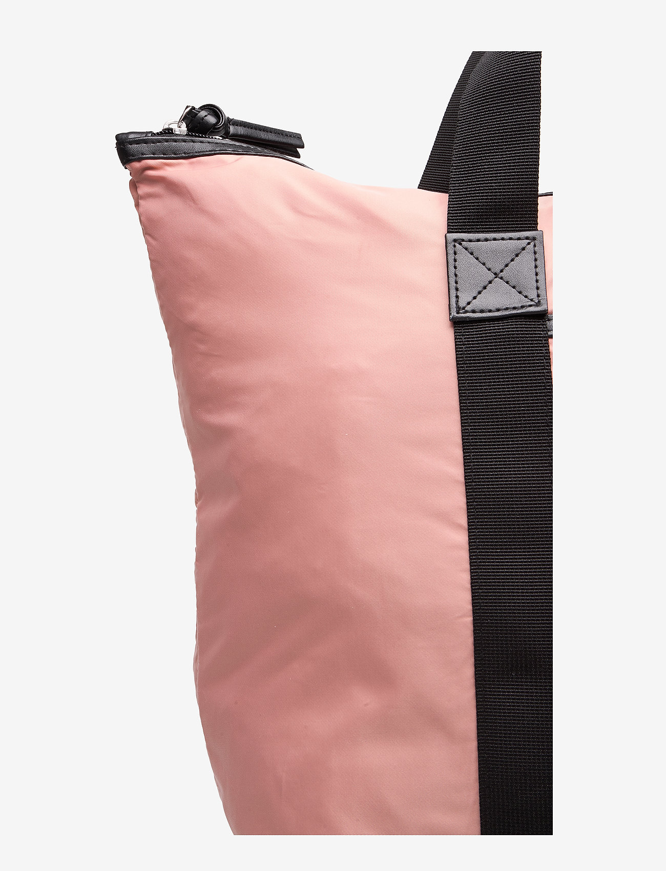 DAY ET - Day Gweneth Take Off - 2 hand - 5