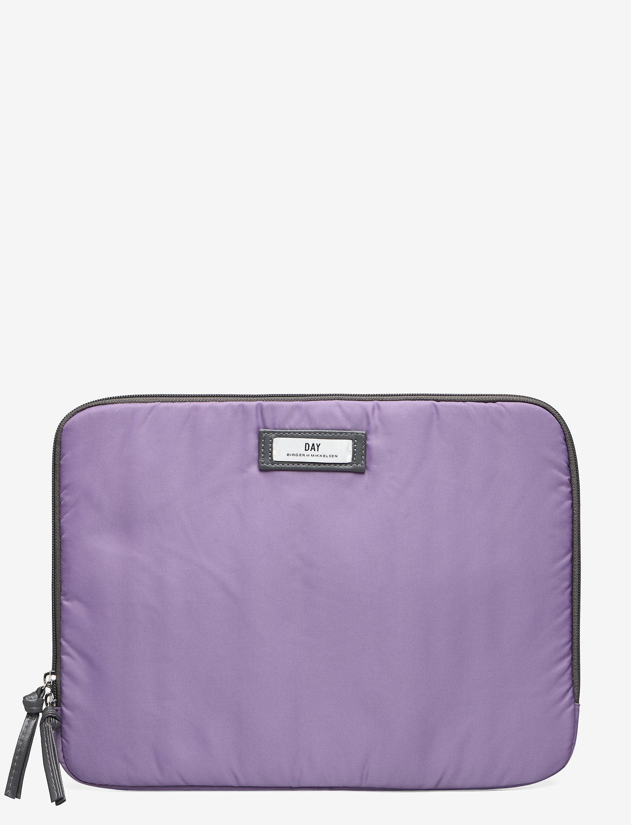 Day Gweneth Folder 13 - PURPLE HAZE