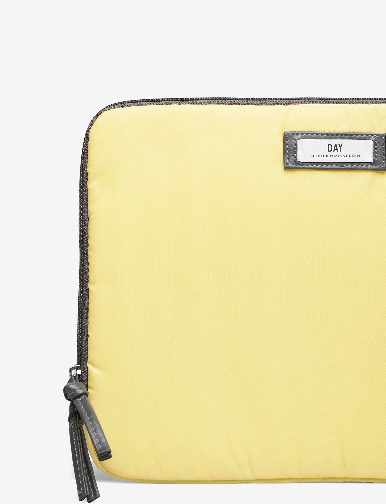 DAY ET - Day Gweneth Folder 13 - sunshine yellow - 3