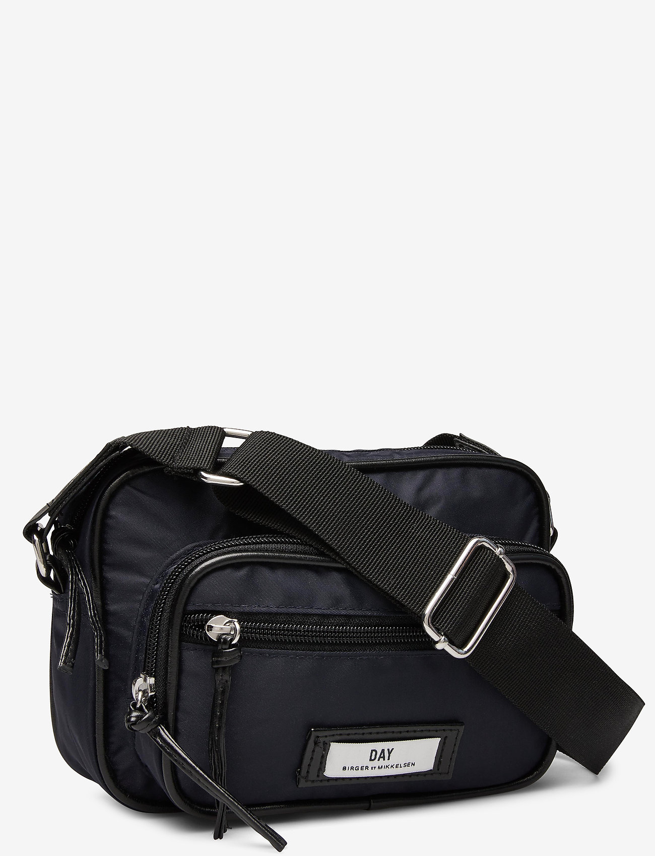 DAY ET - Day Gweneth SB S - dark night - 2