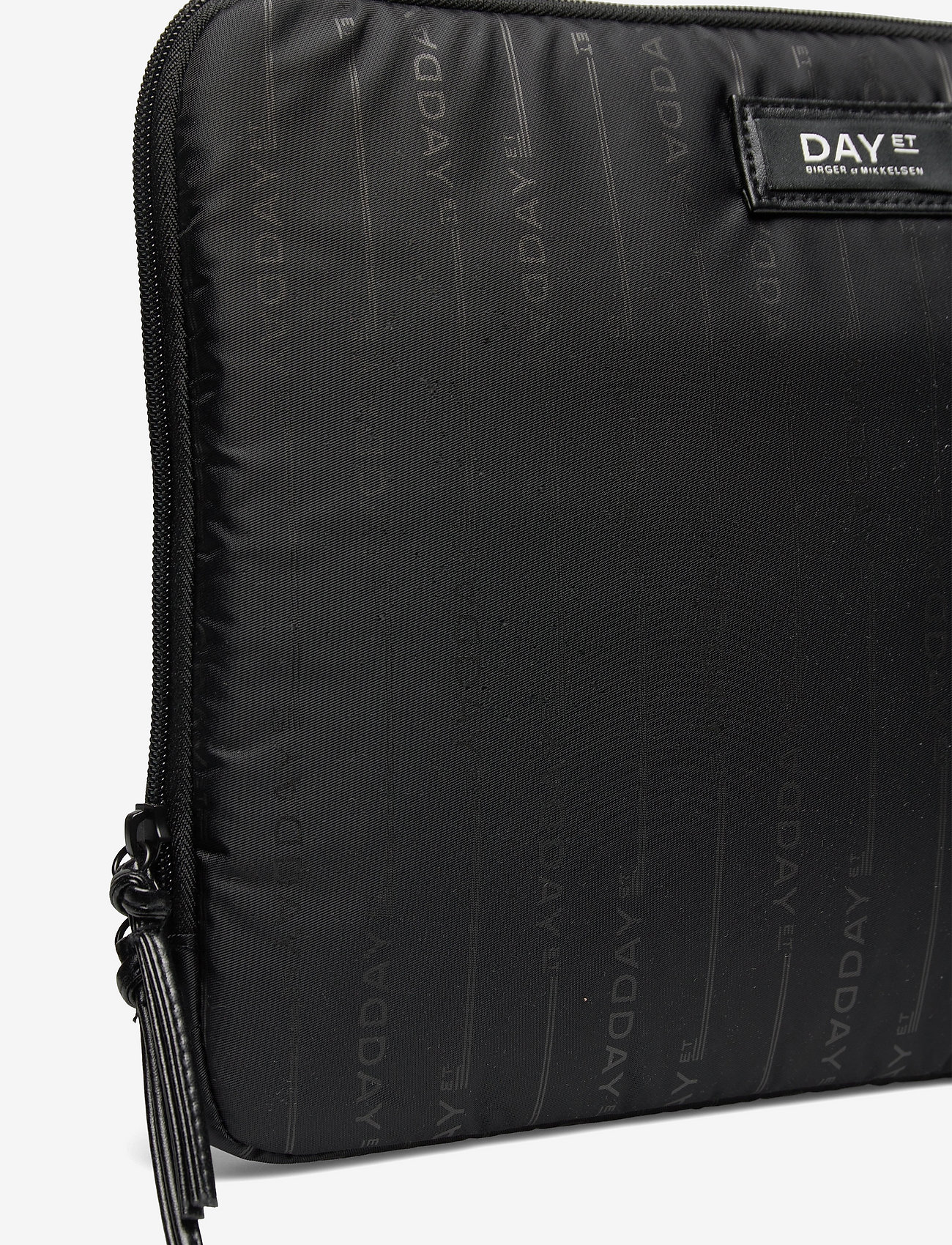 DAY ET - Day Gweneth P Line Folder13 - black - 3