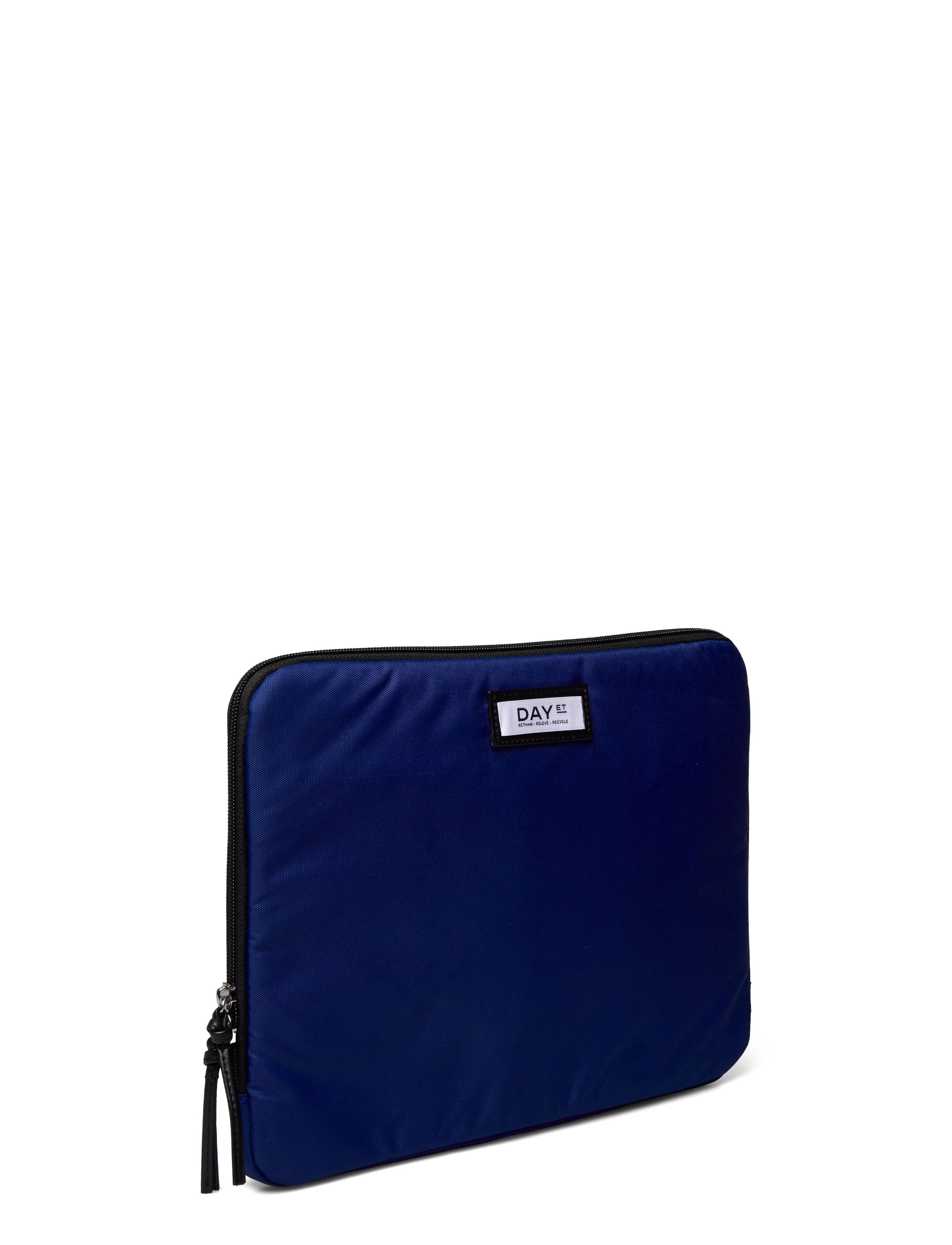 DAY ET - Day Gweneth RE-S Folder 13 - surf - 2