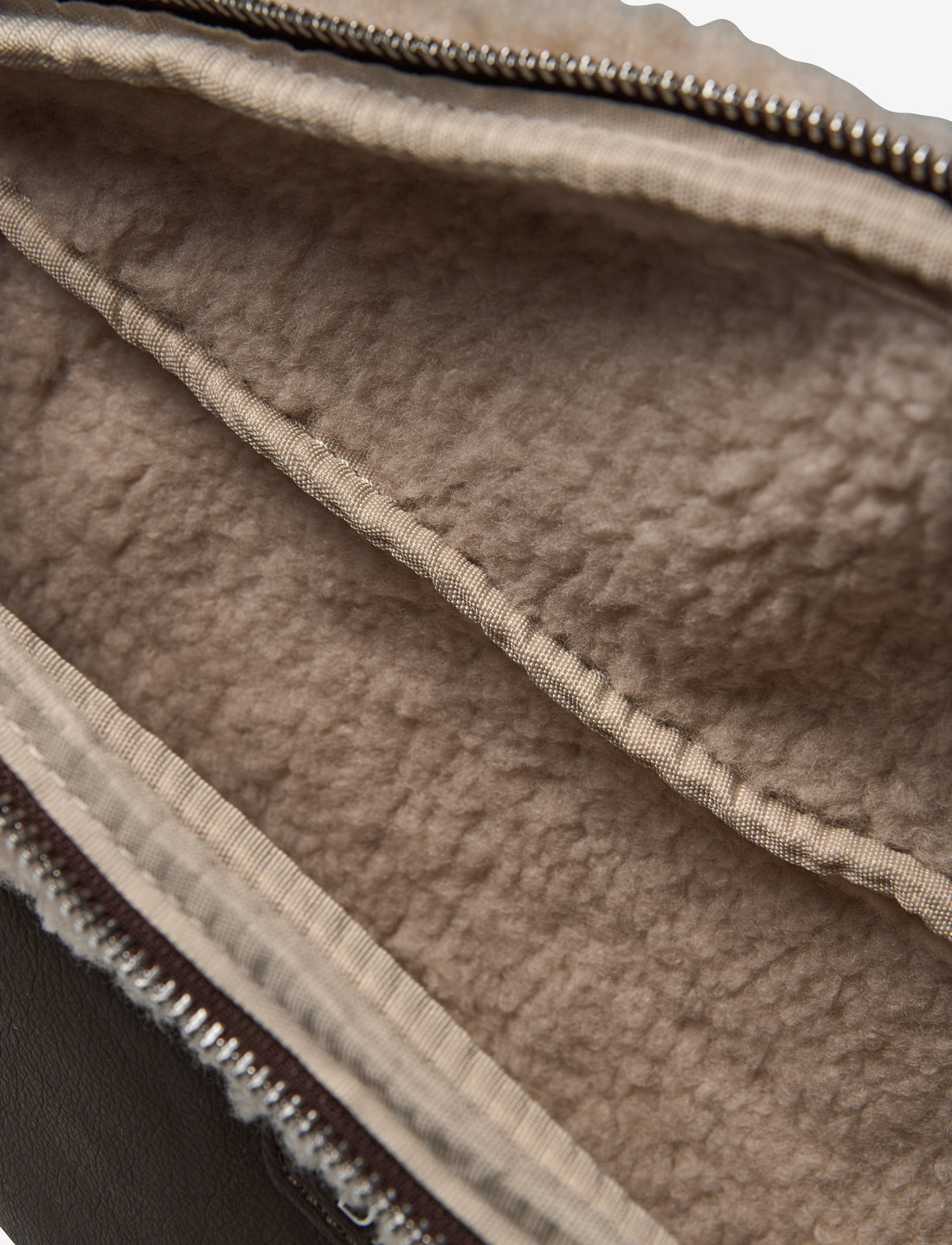 DAY ET - Day Faux Shearling Bum L - vöökotid - major brown - 4