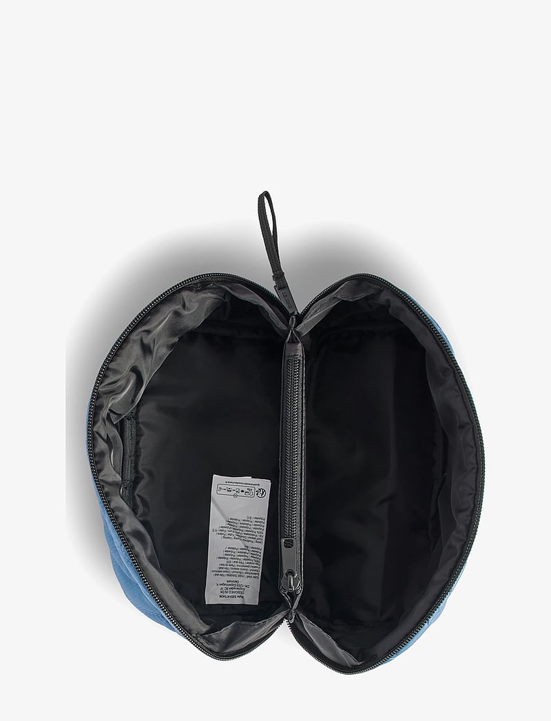 DAY ET - Day Gweneth RE-Q Lush Clam - toiletry bags - bijou blue - 1