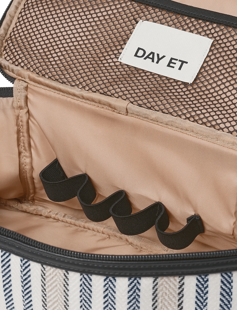 DAY ET - Day Gweneth J Vacay Box - makeup - pastel parchment - 2