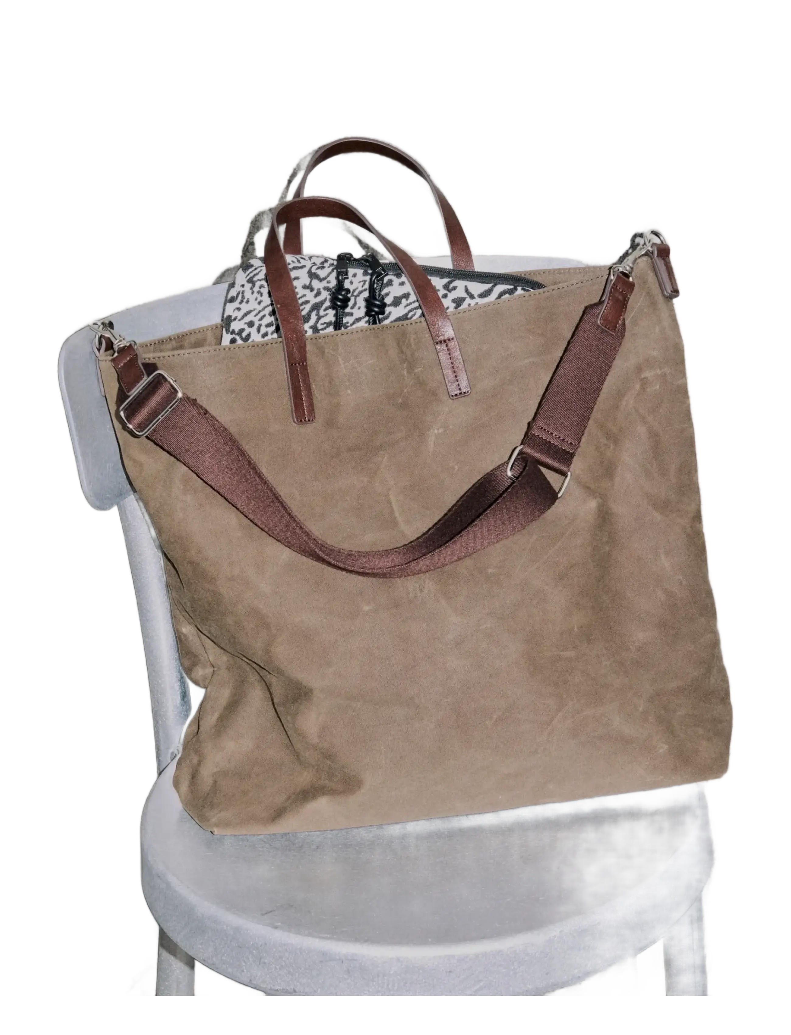 Day Waxed Cotton Cb Tote 2