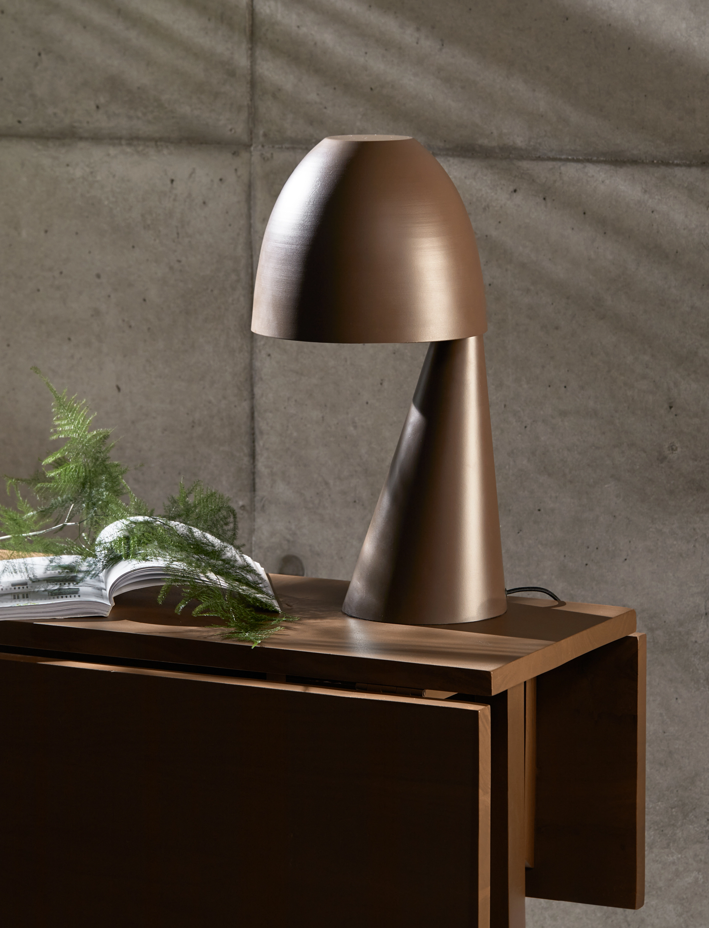 DAY Home - Day Porto Table Lamp - window lamps - shitake - 2
